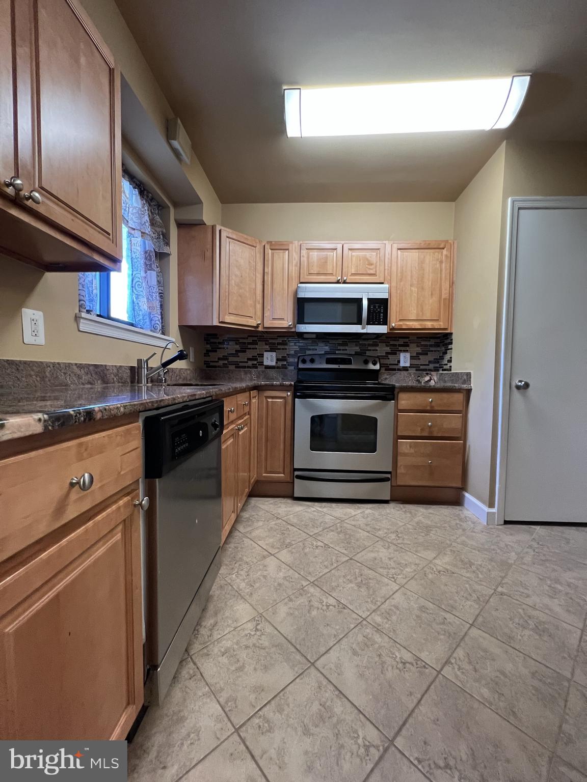 UPPER PARK HEIGHTS - Residential Lease