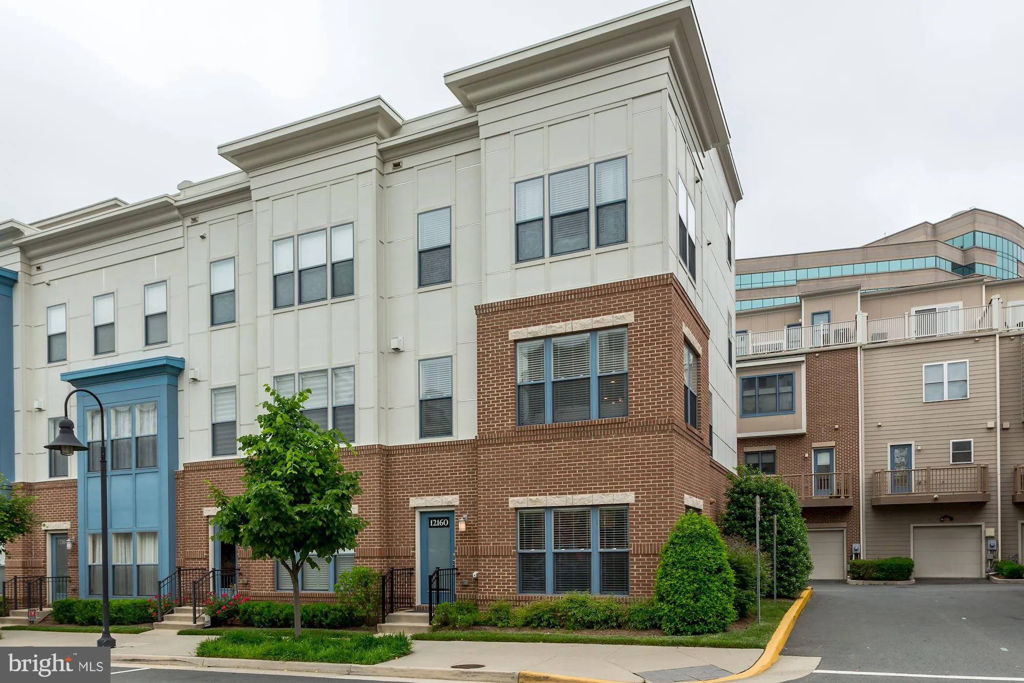 12160 Waveland Street, Fairfax, VA 22033