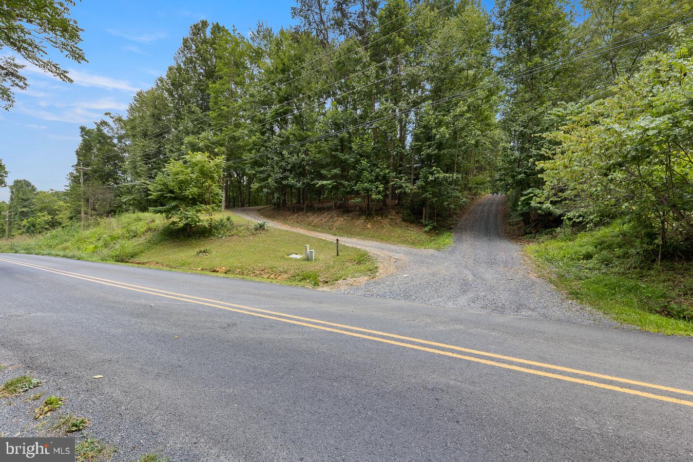RIDGE HOLLOW ROAD