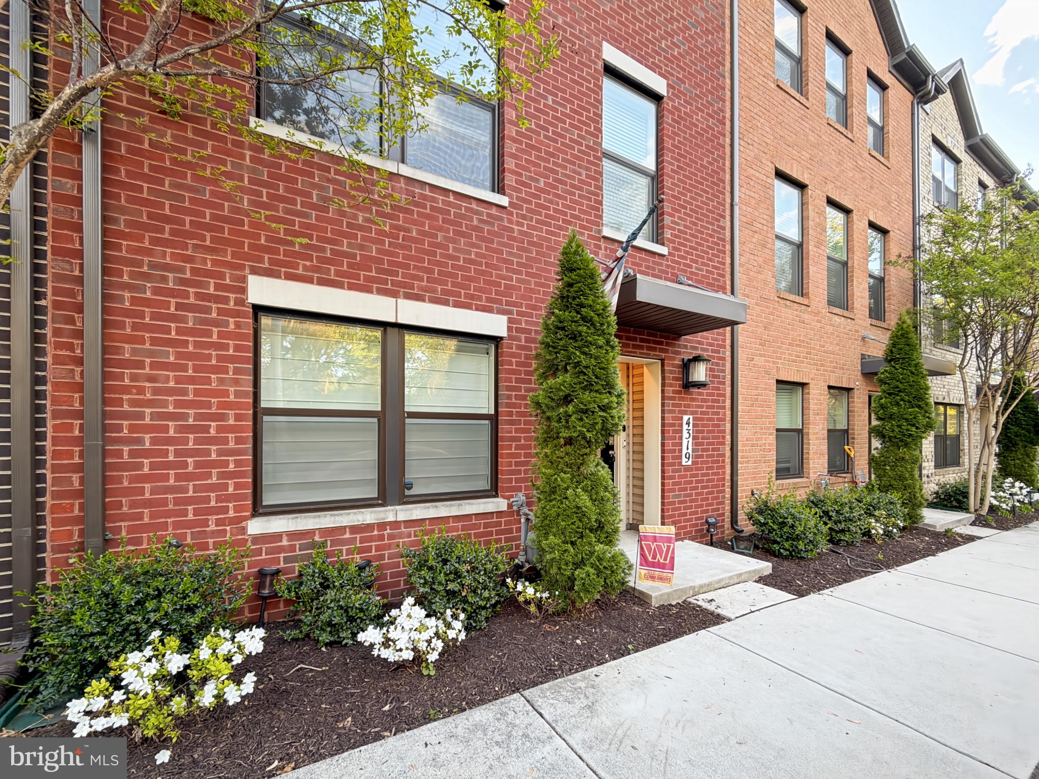 4319 MEDFIELD AVENUE