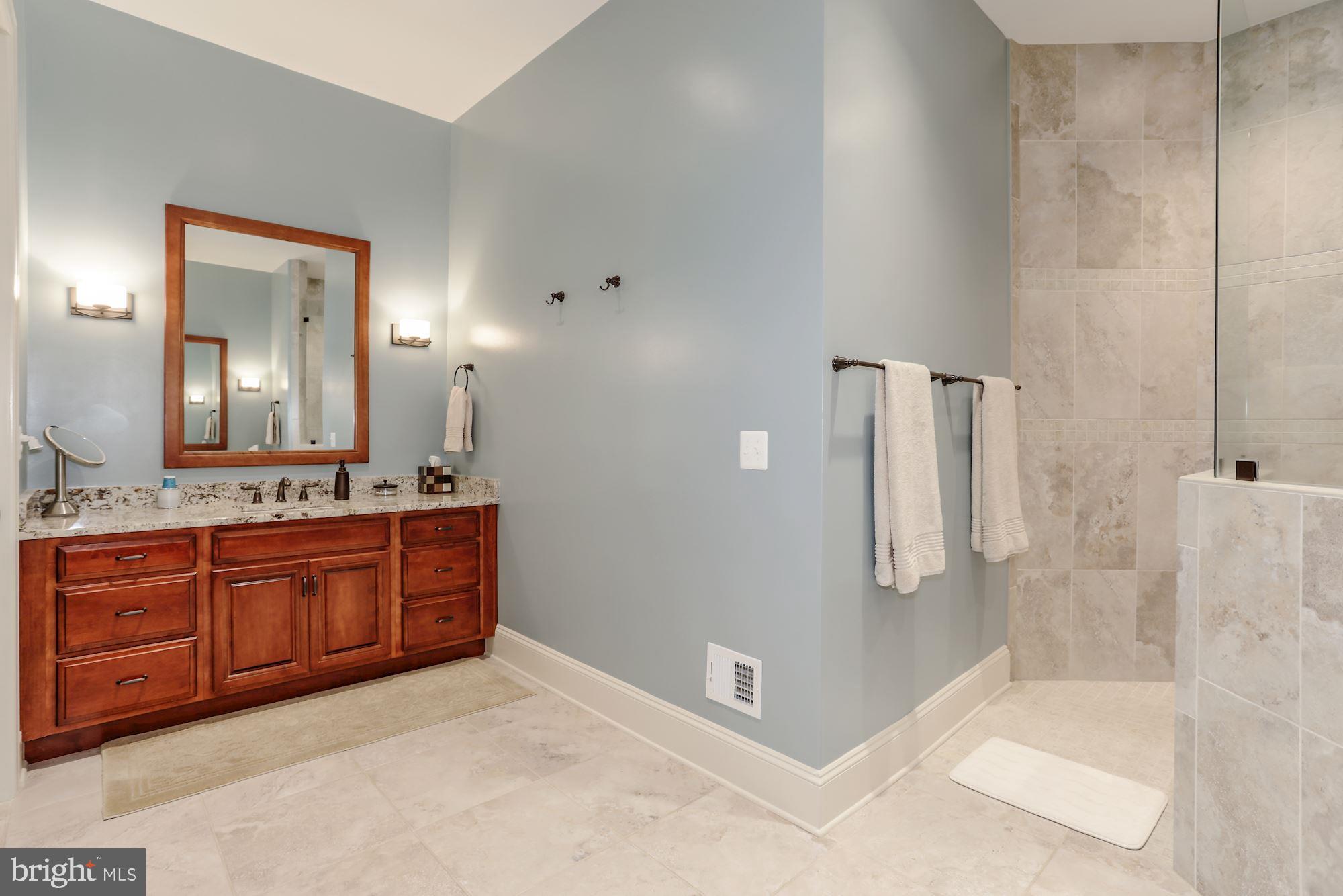 OCCOQUAN OVERLOOK - Residential