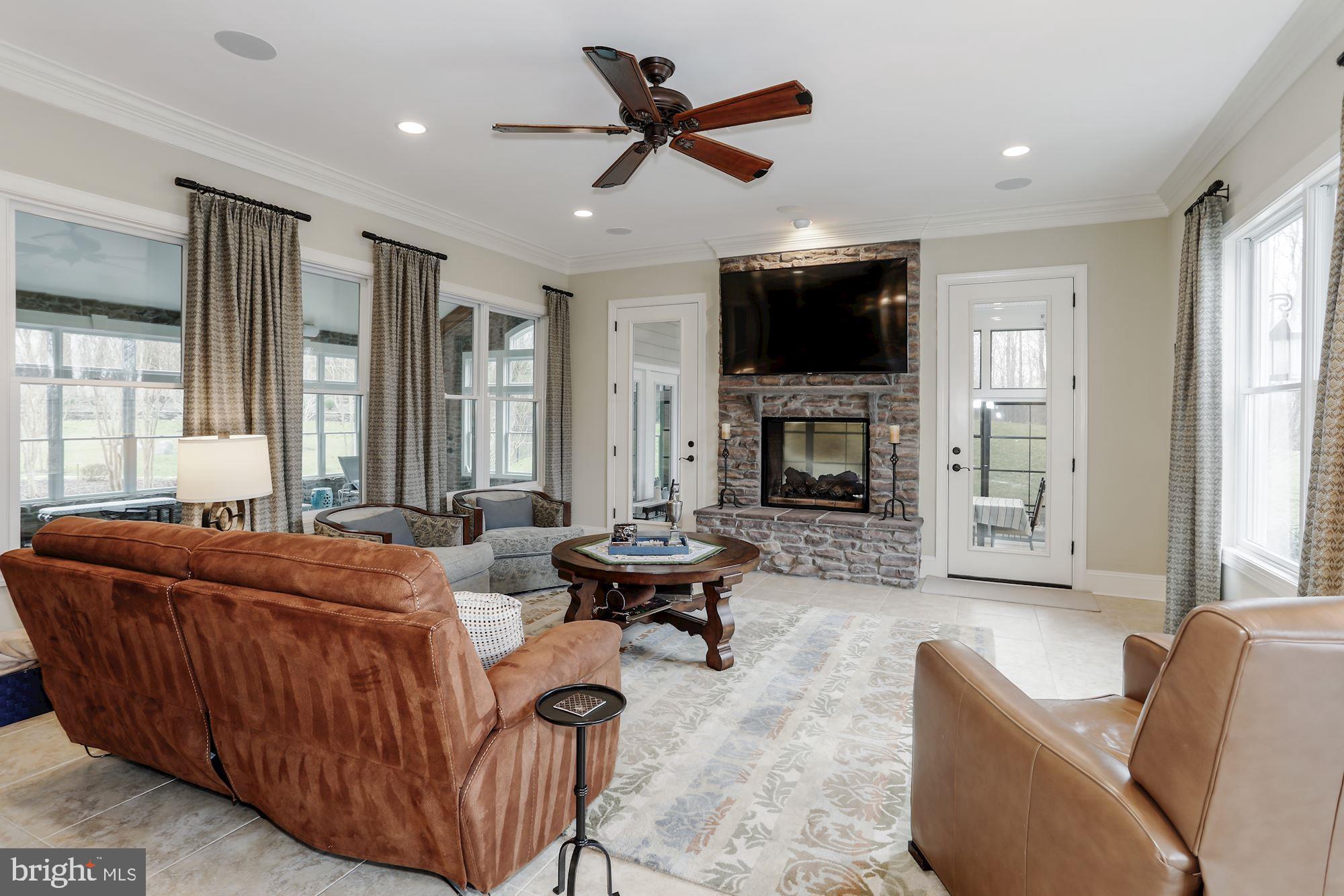 OCCOQUAN OVERLOOK - Residential