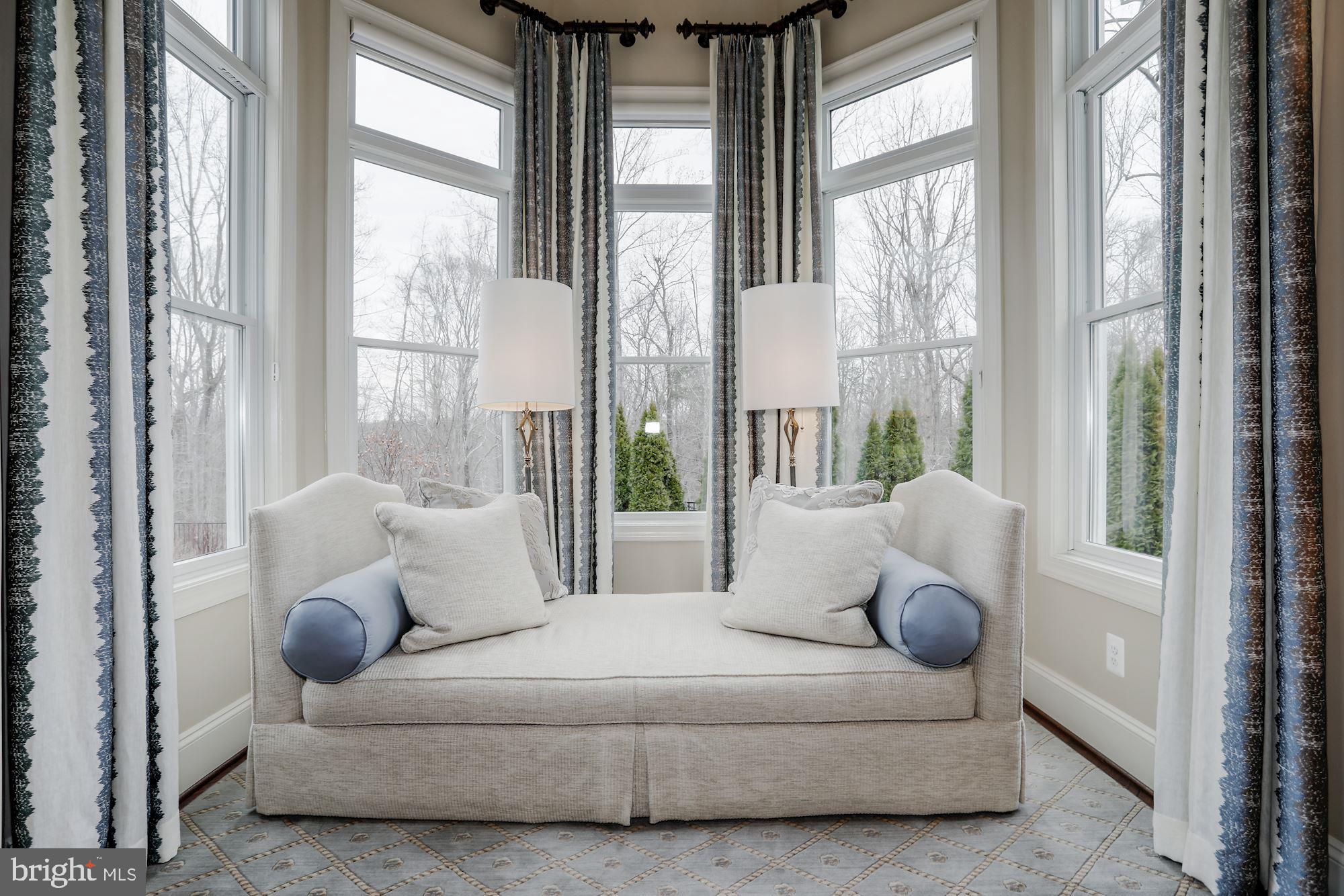 OCCOQUAN OVERLOOK - Residential