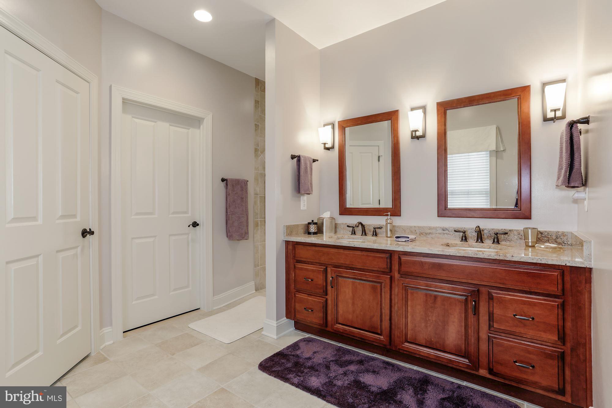 OCCOQUAN OVERLOOK - Residential