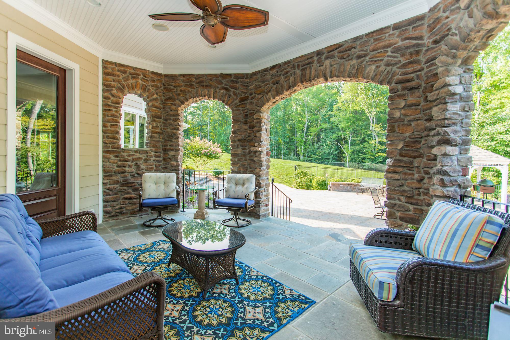 OCCOQUAN OVERLOOK - Residential