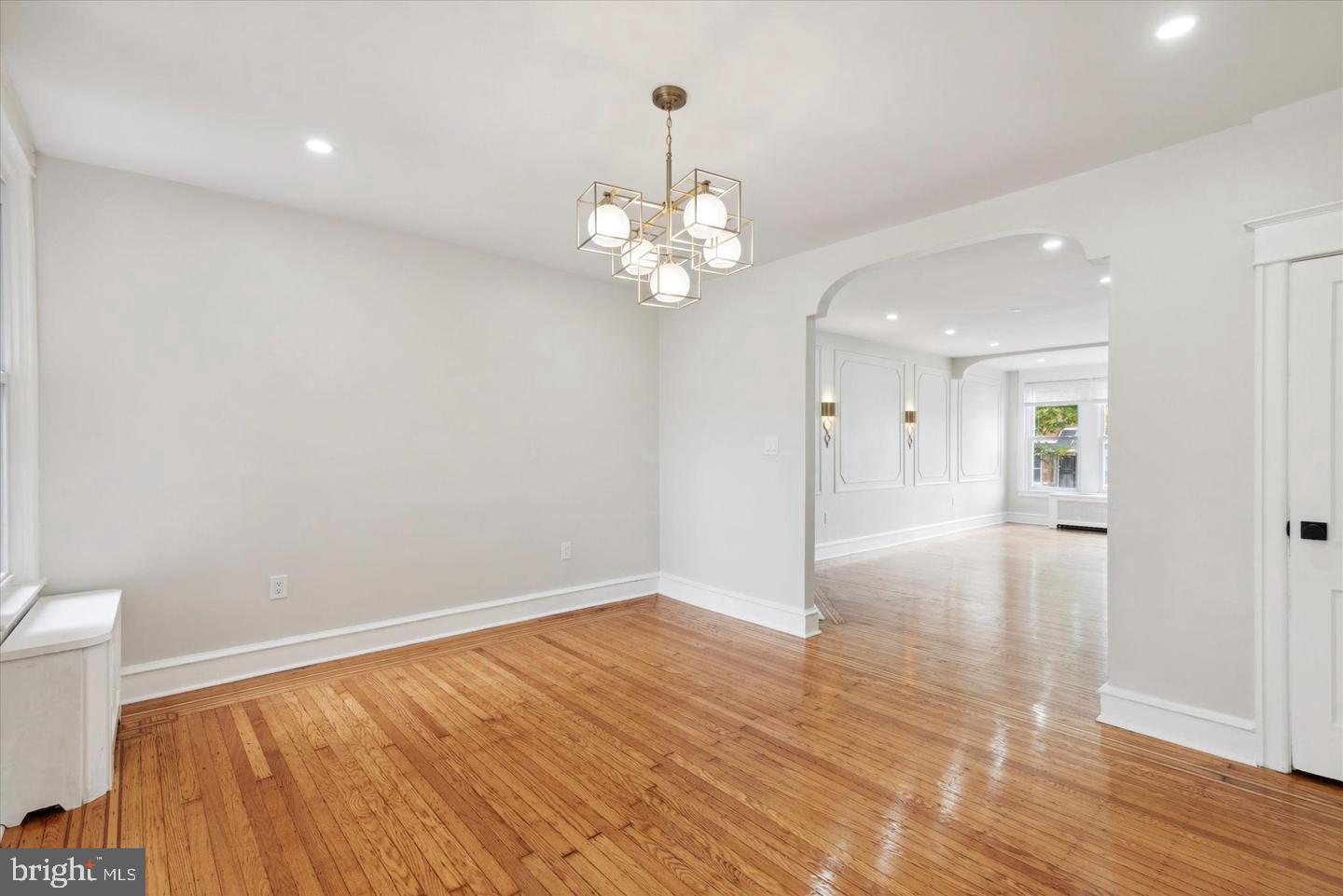 WEST OAK LANE - Residential
