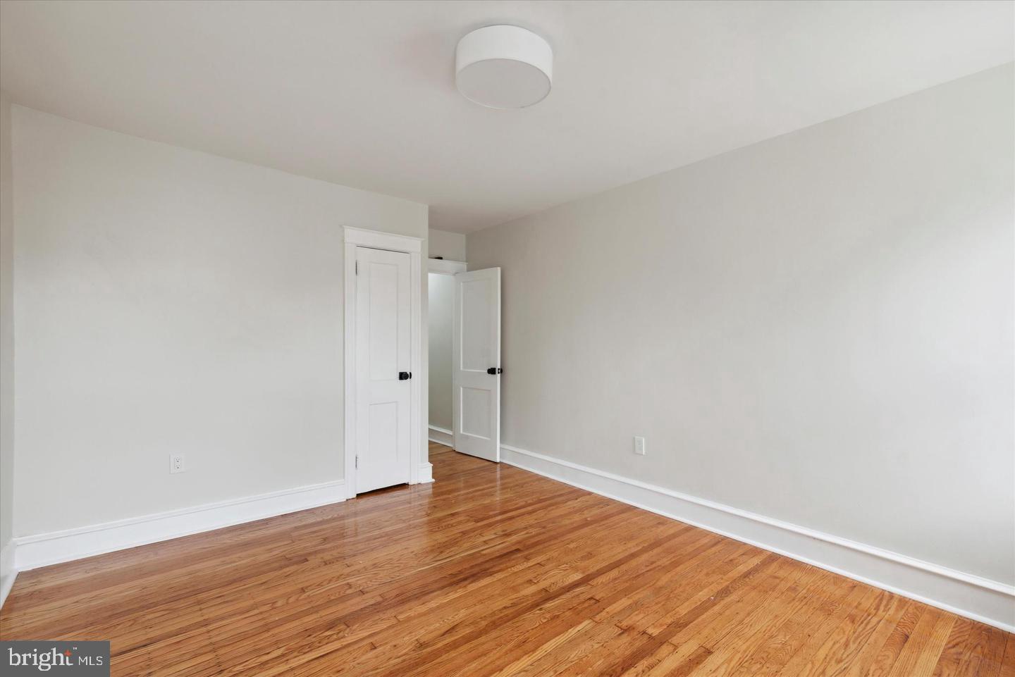 WEST OAK LANE - Residential