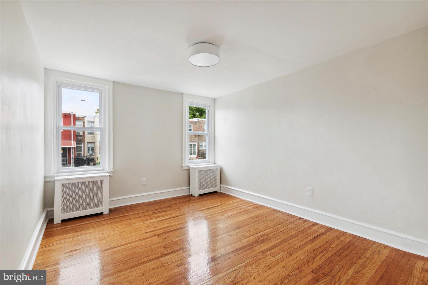 WEST OAK LANE - Residential