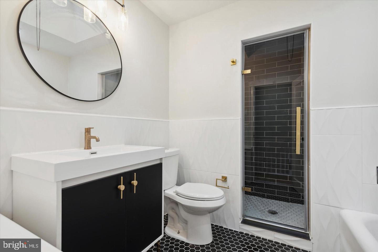 WEST OAK LANE - Residential