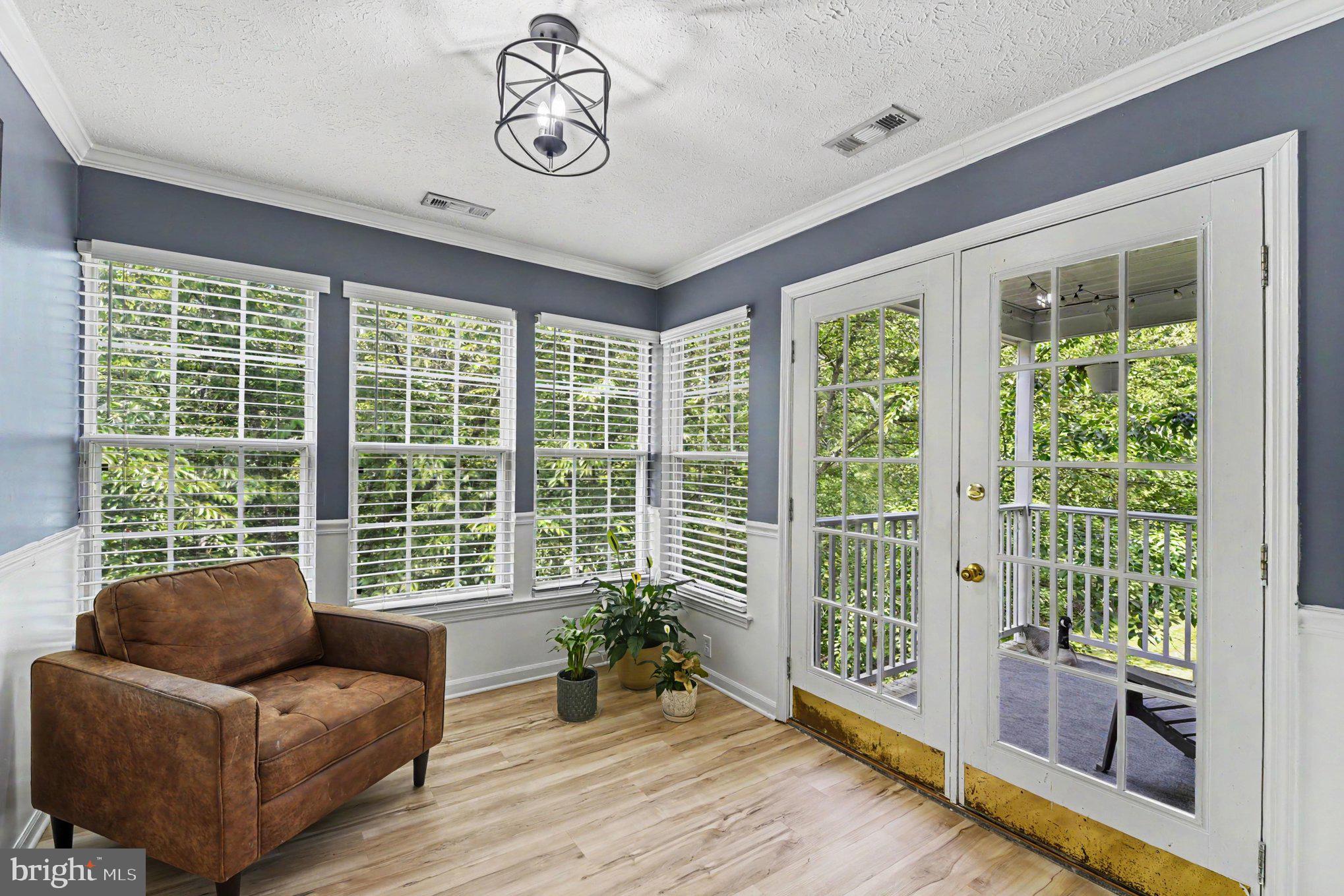 1004 MARKHAM COURT L