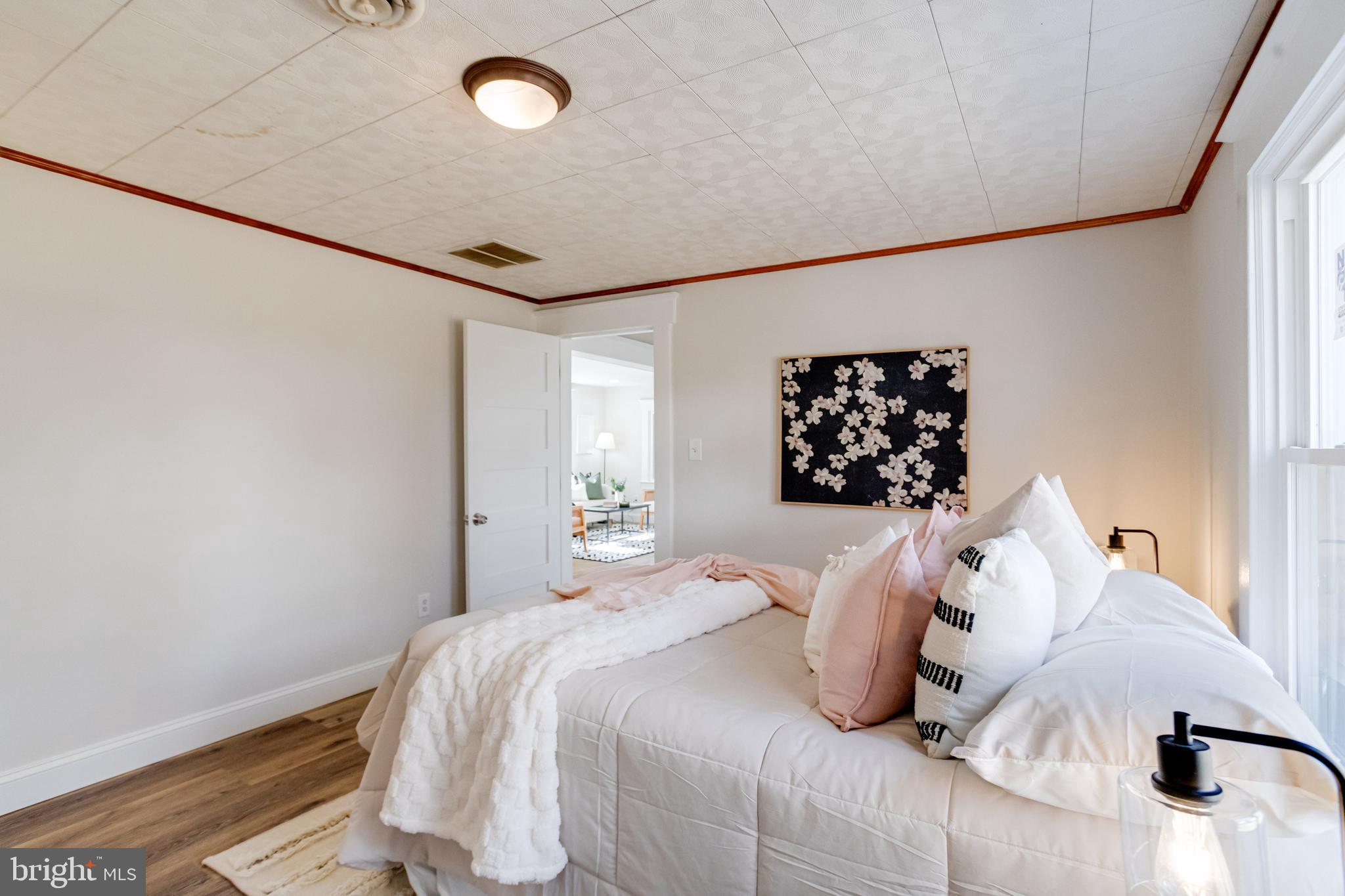 EAST VIEW - Residential