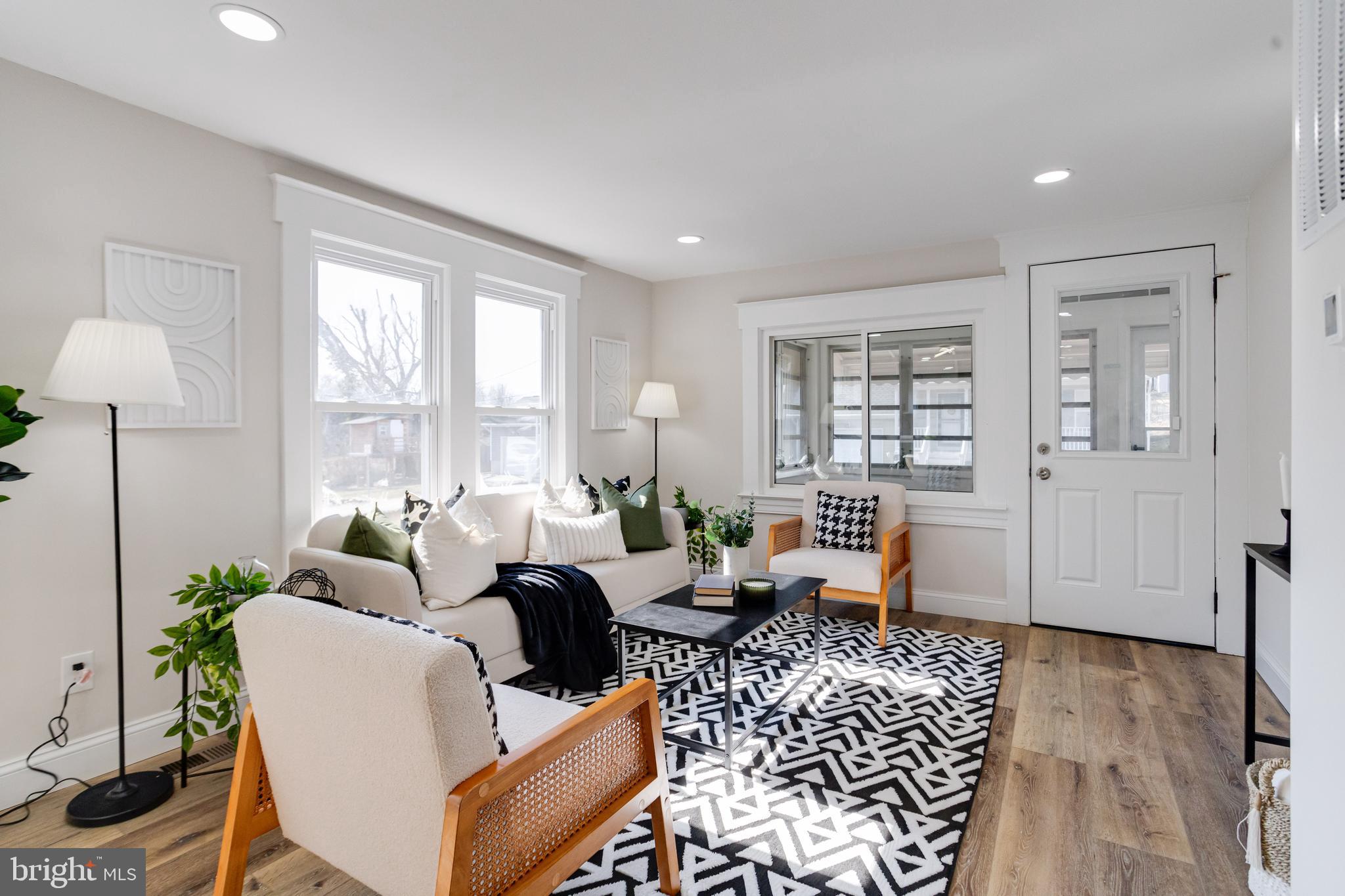 EAST VIEW - Residential