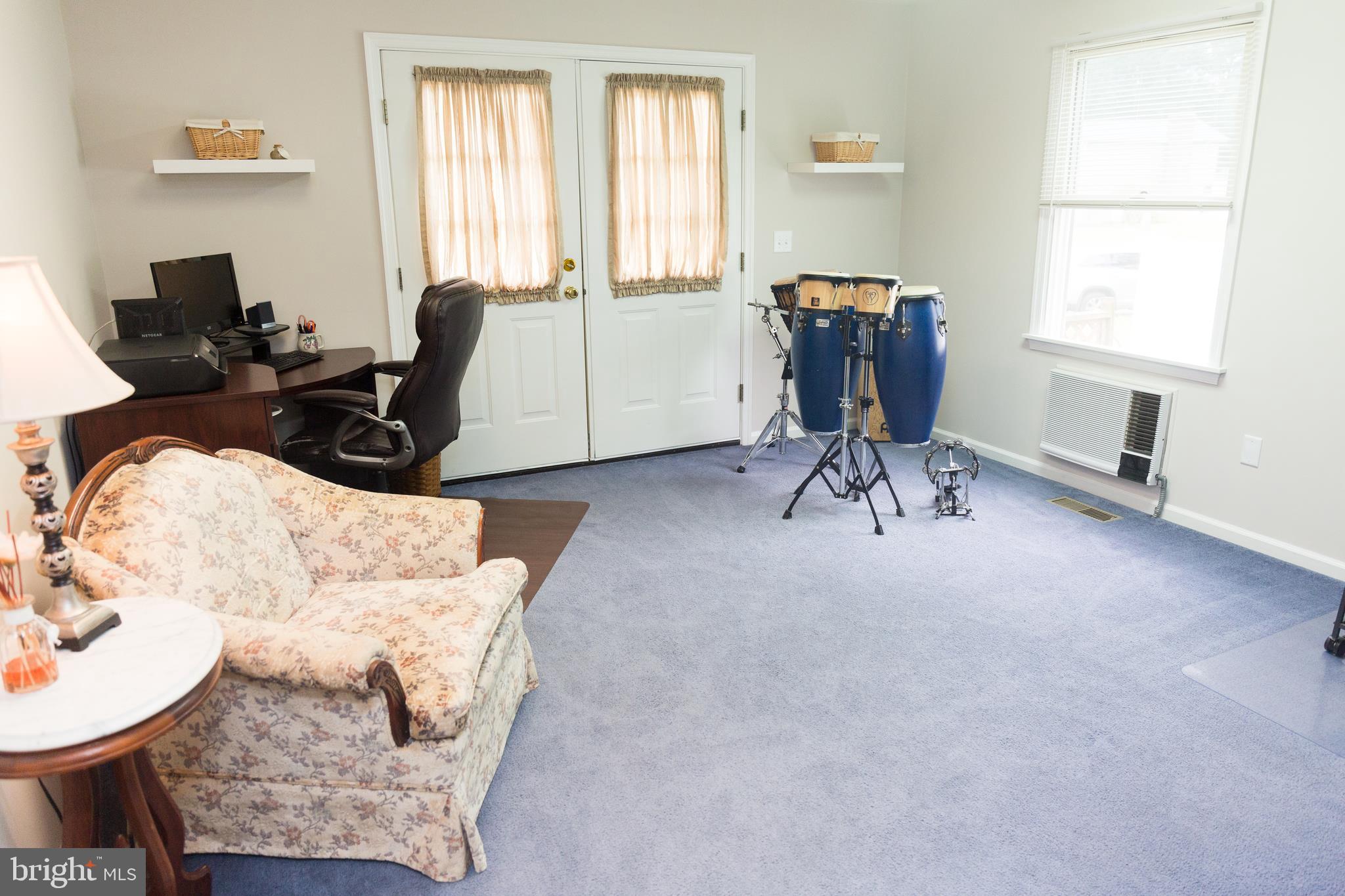 SCHUMAKER GLEN - Residential