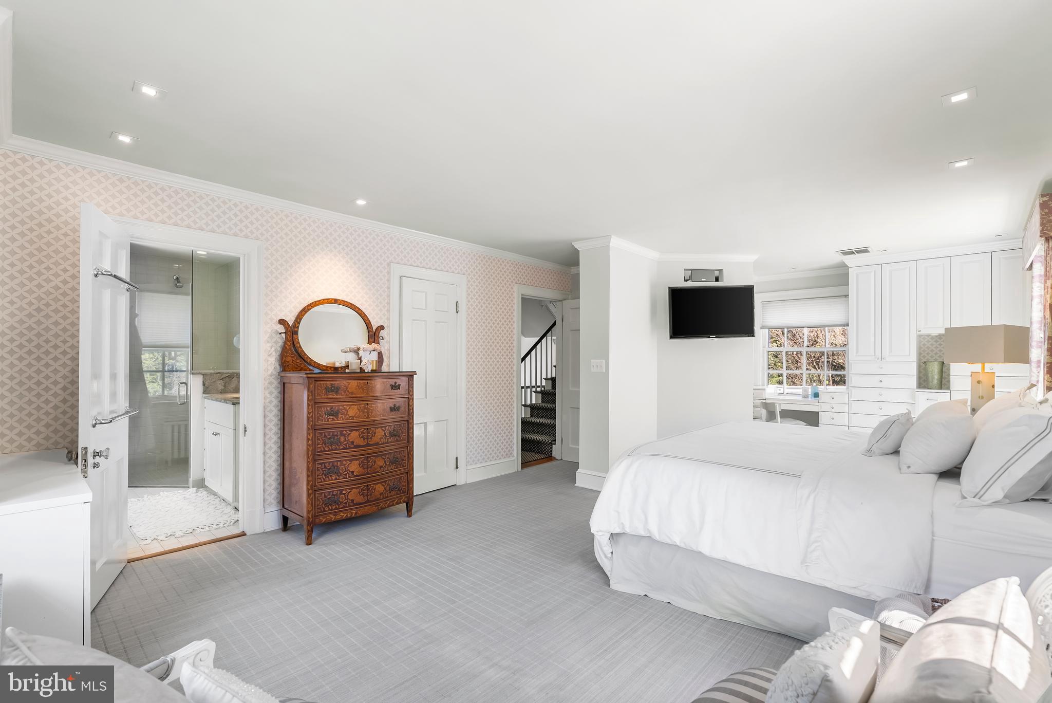 GUILFORD - Residential