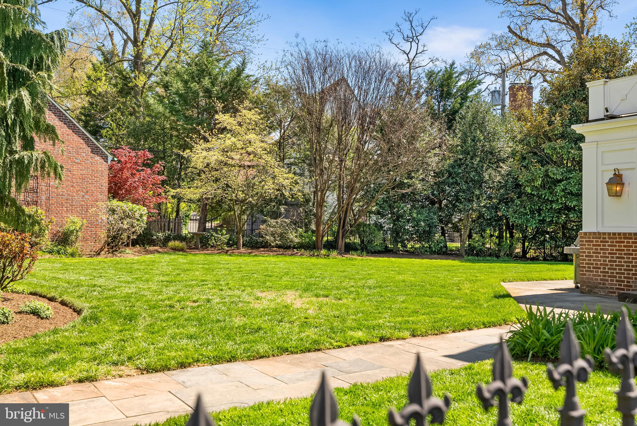 GUILFORD - Residential