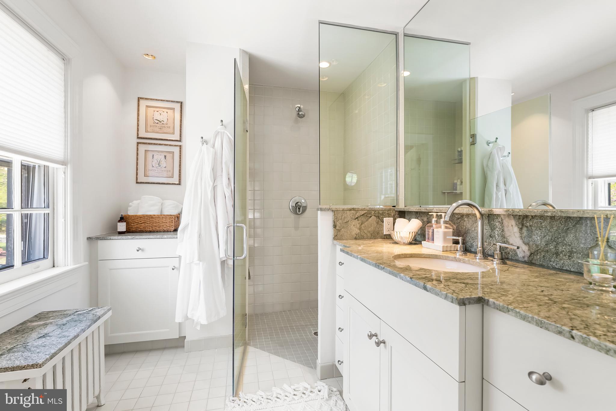 GUILFORD - Residential