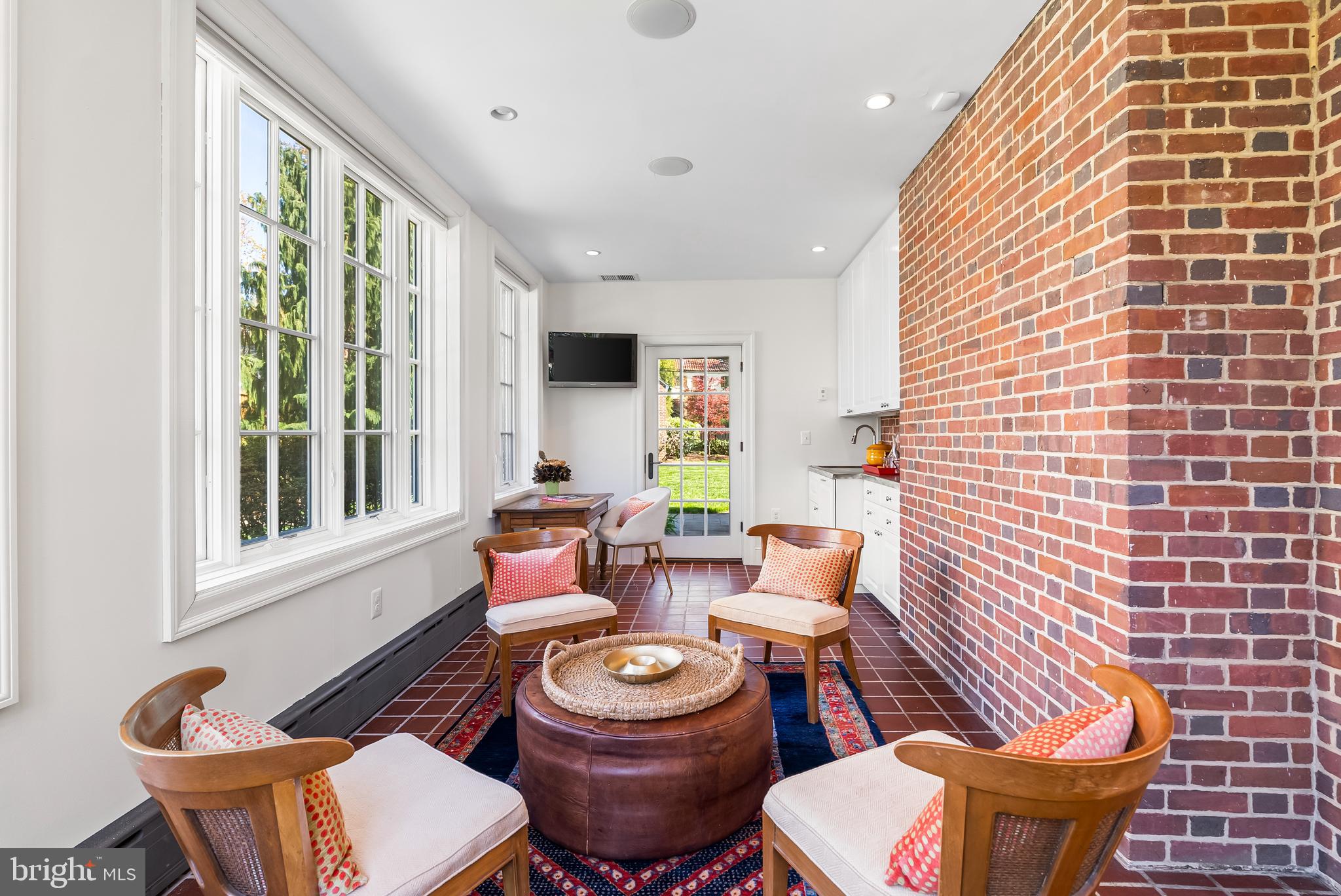 GUILFORD - Residential