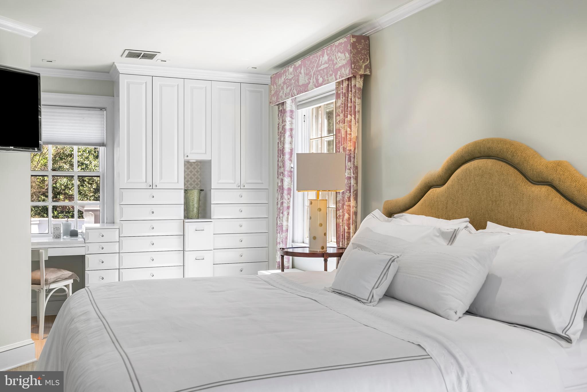 GUILFORD - Residential