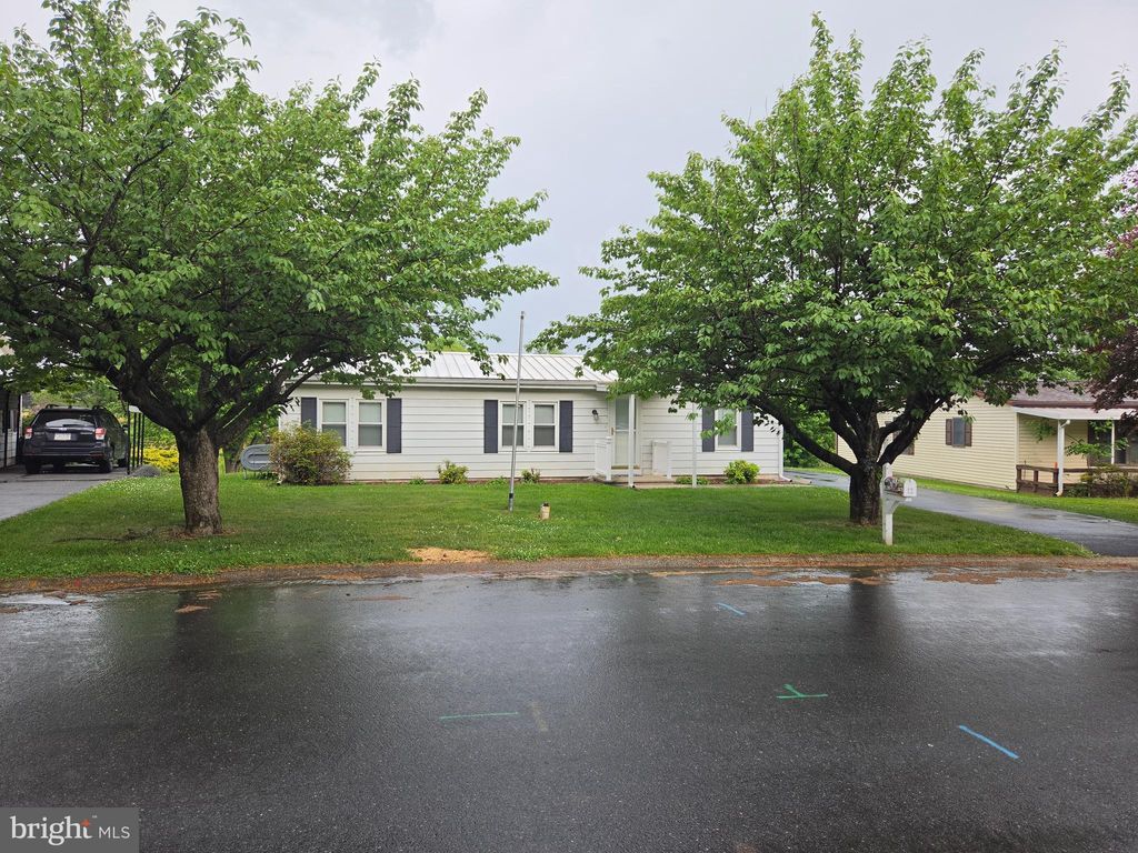 Photo of 12 Bill Drive, DENVER, PA 17517 (MLS # PALA2088594)