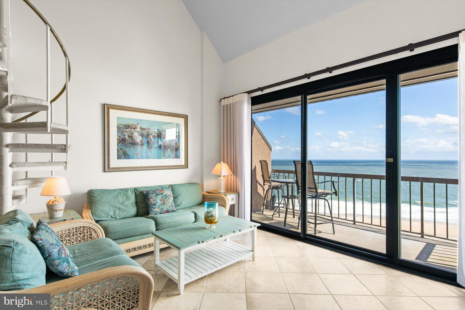 907 GEORGETOWNE HOUSE PH07