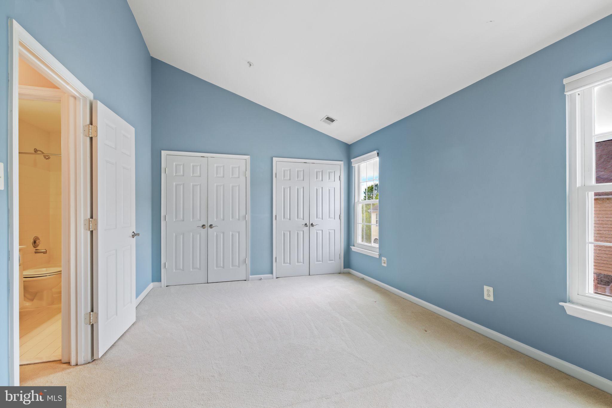 LAKELANDS - Residential