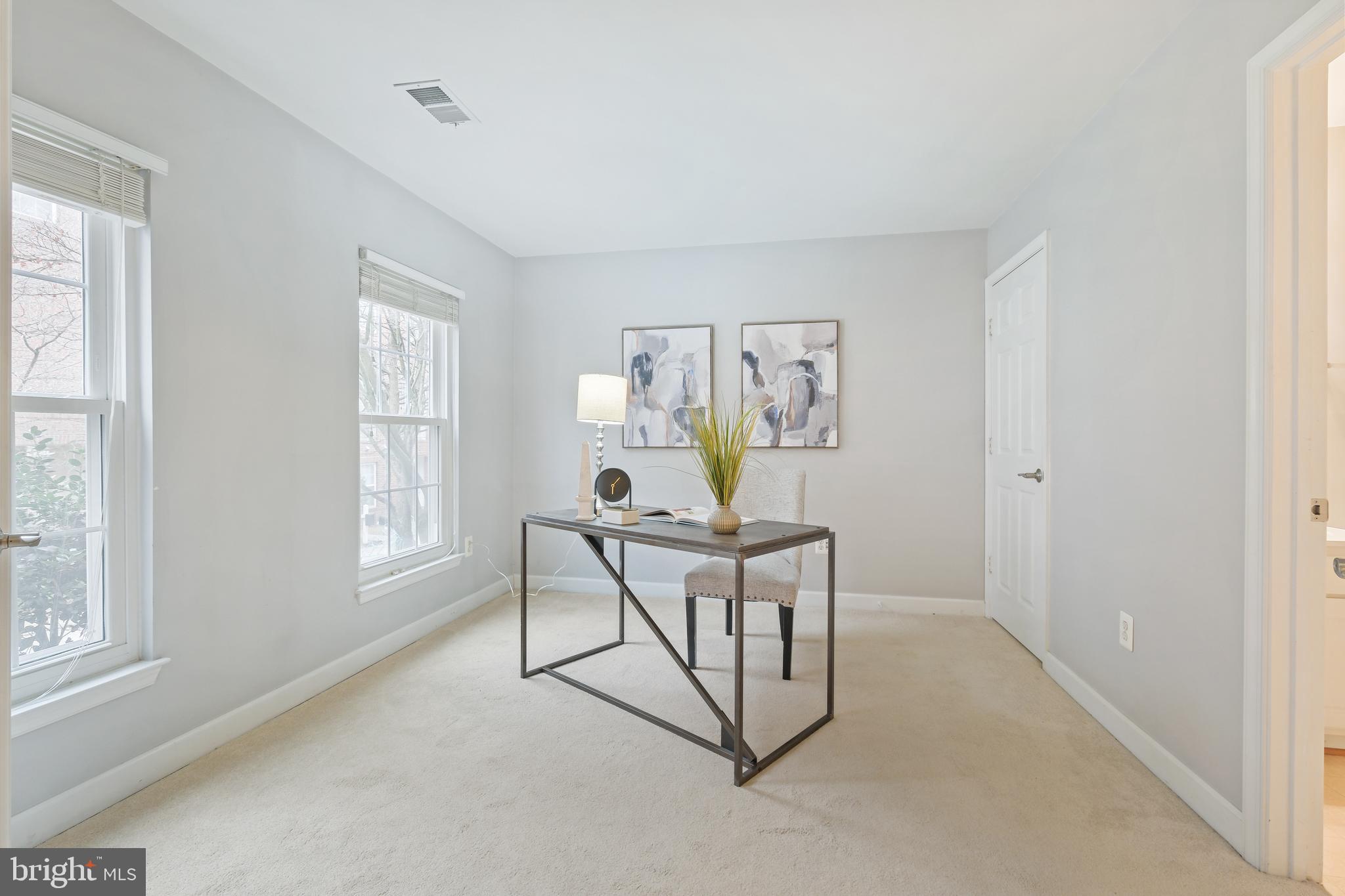 LAKELANDS - Residential