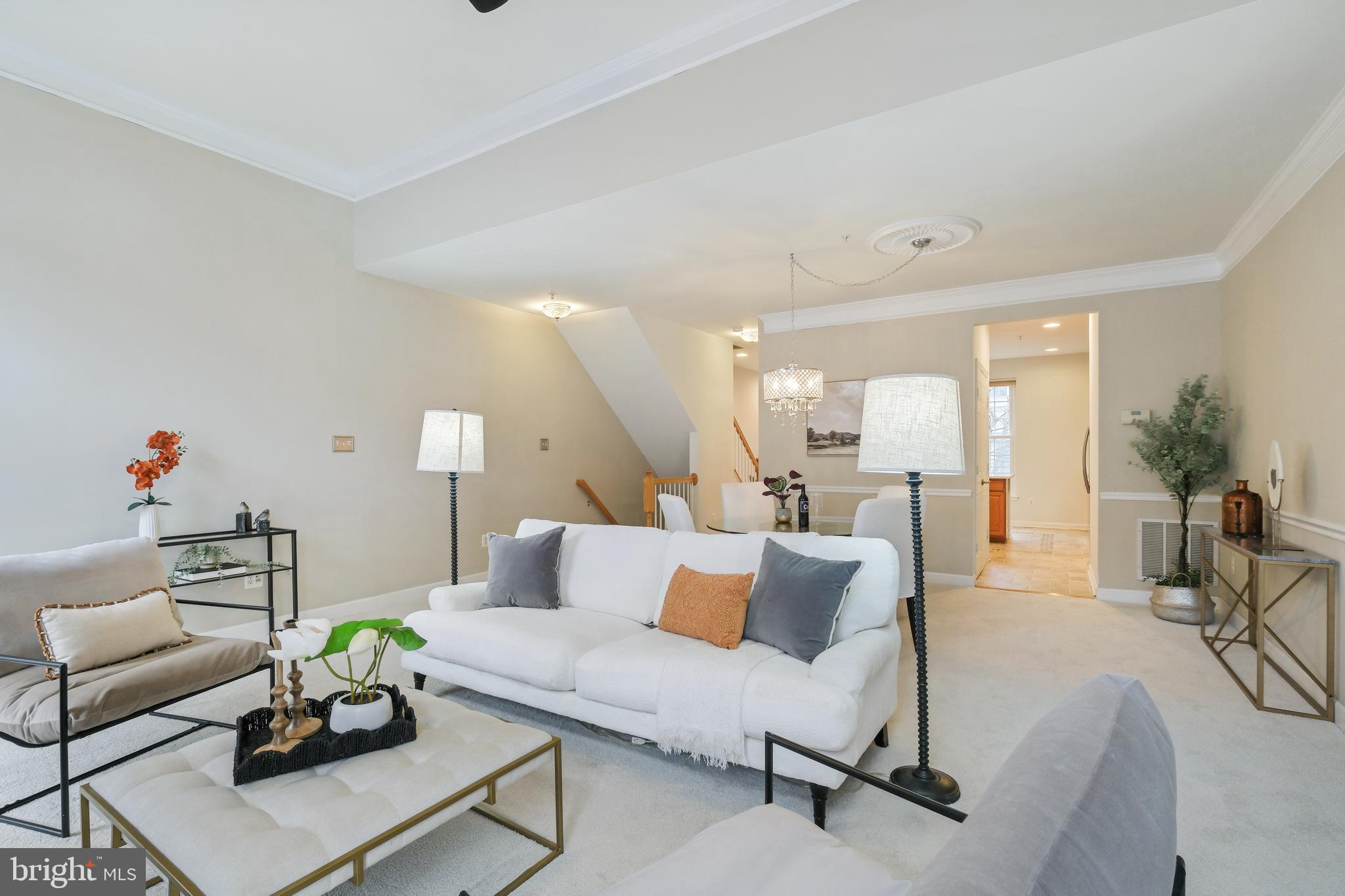 LAKELANDS - Residential