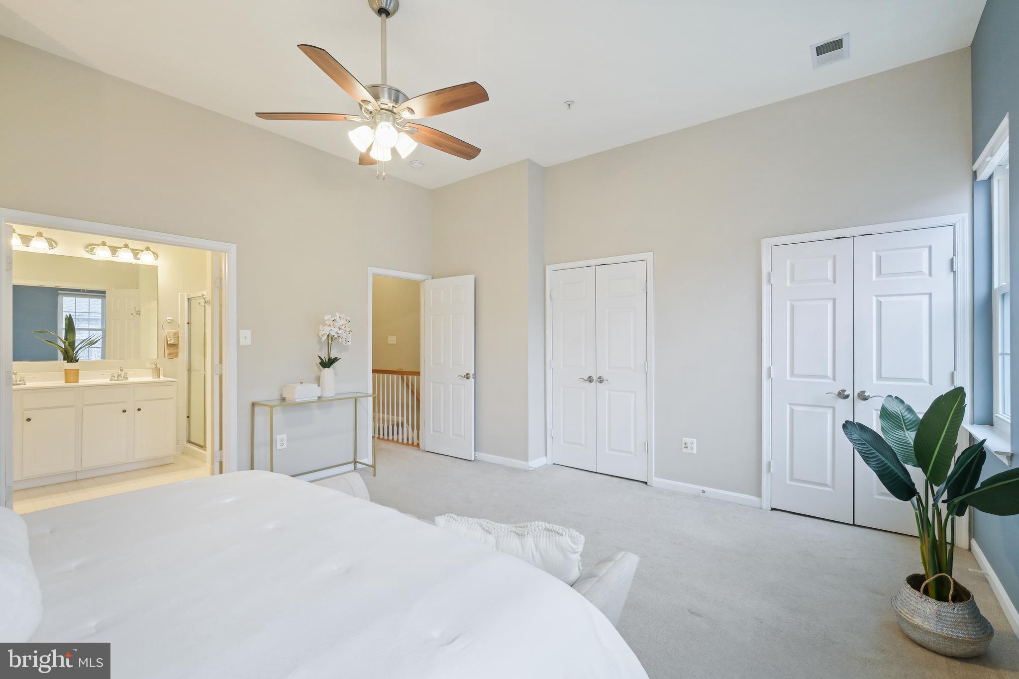 LAKELANDS - Residential