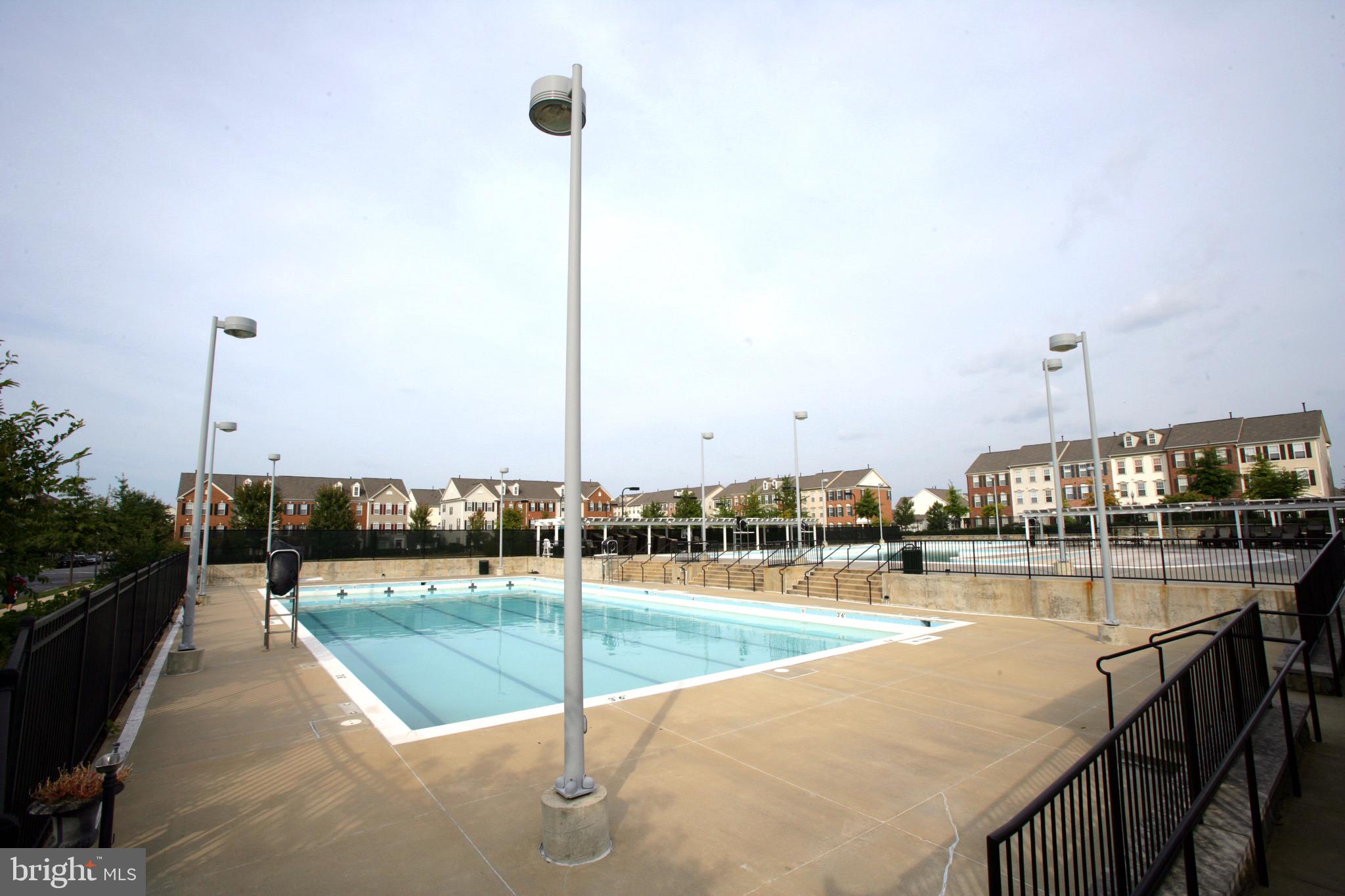 LAKELANDS - Residential