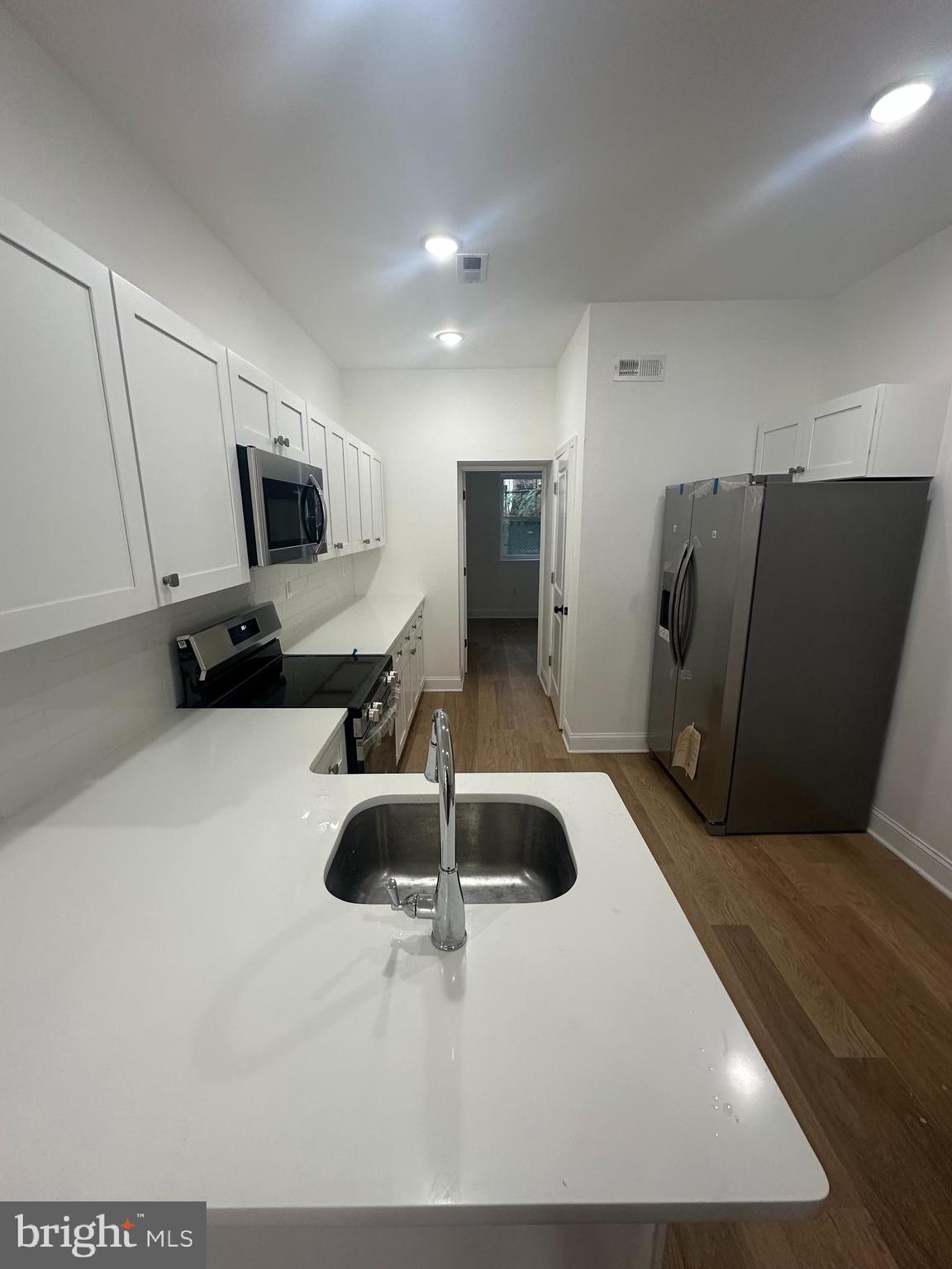 POINT BREEZE - Residential