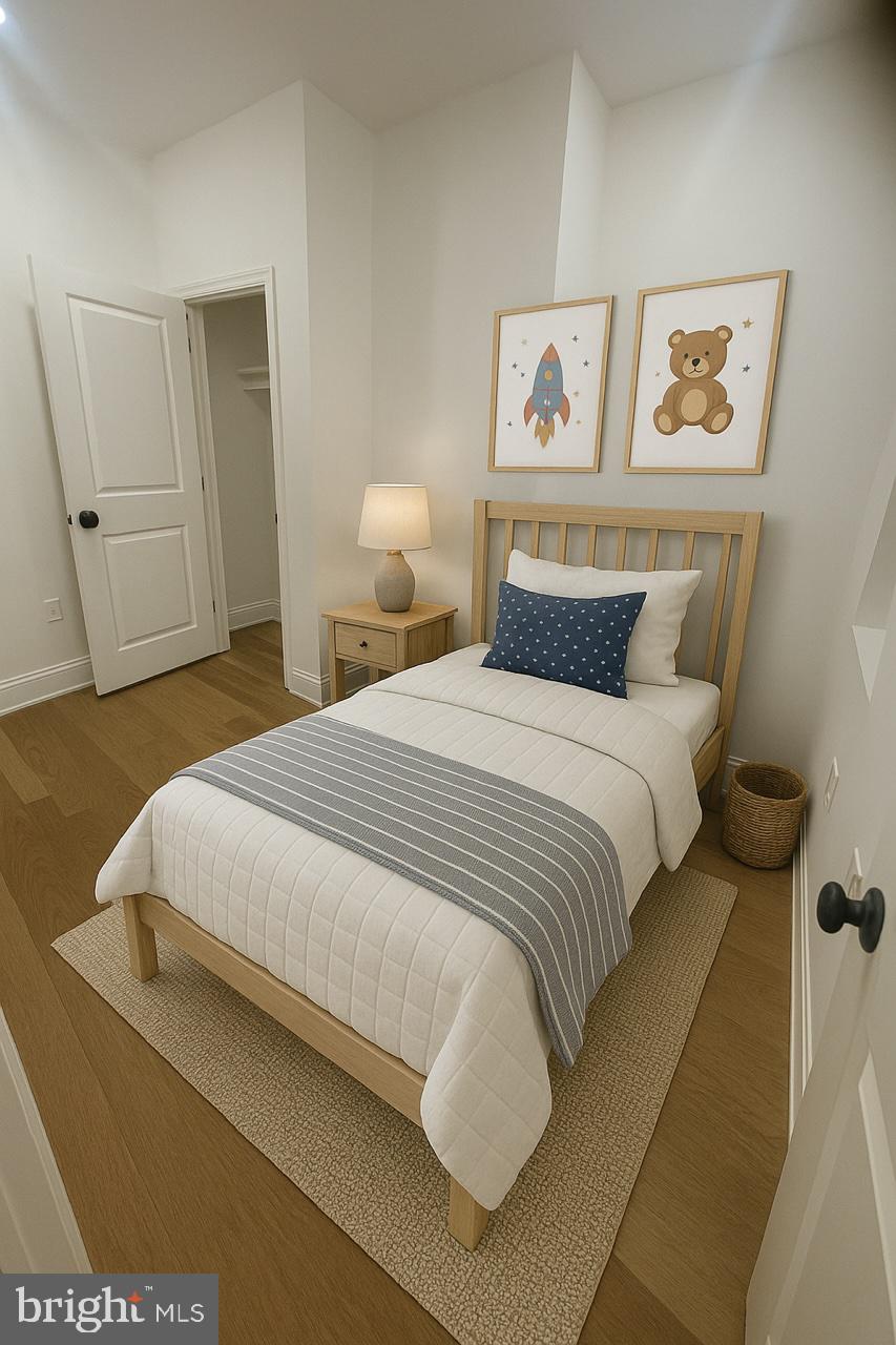 POINT BREEZE - Residential