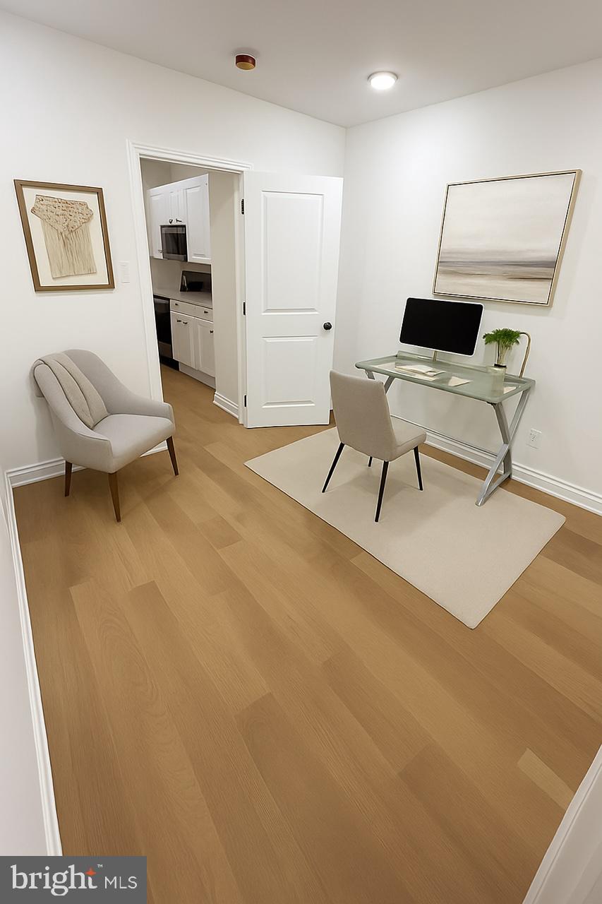 POINT BREEZE - Residential