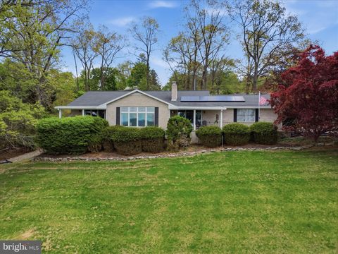 Homes For Sale - 13741 Villa View Drive Dr<br/> Franklin County, WAYNESBORO, PA 17268