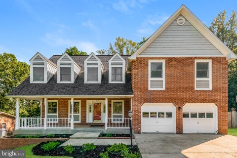 Photo of 15074 Barkwood Drive, WOODBRIDGE, VA 22193 (MLS # VAPW2131014)