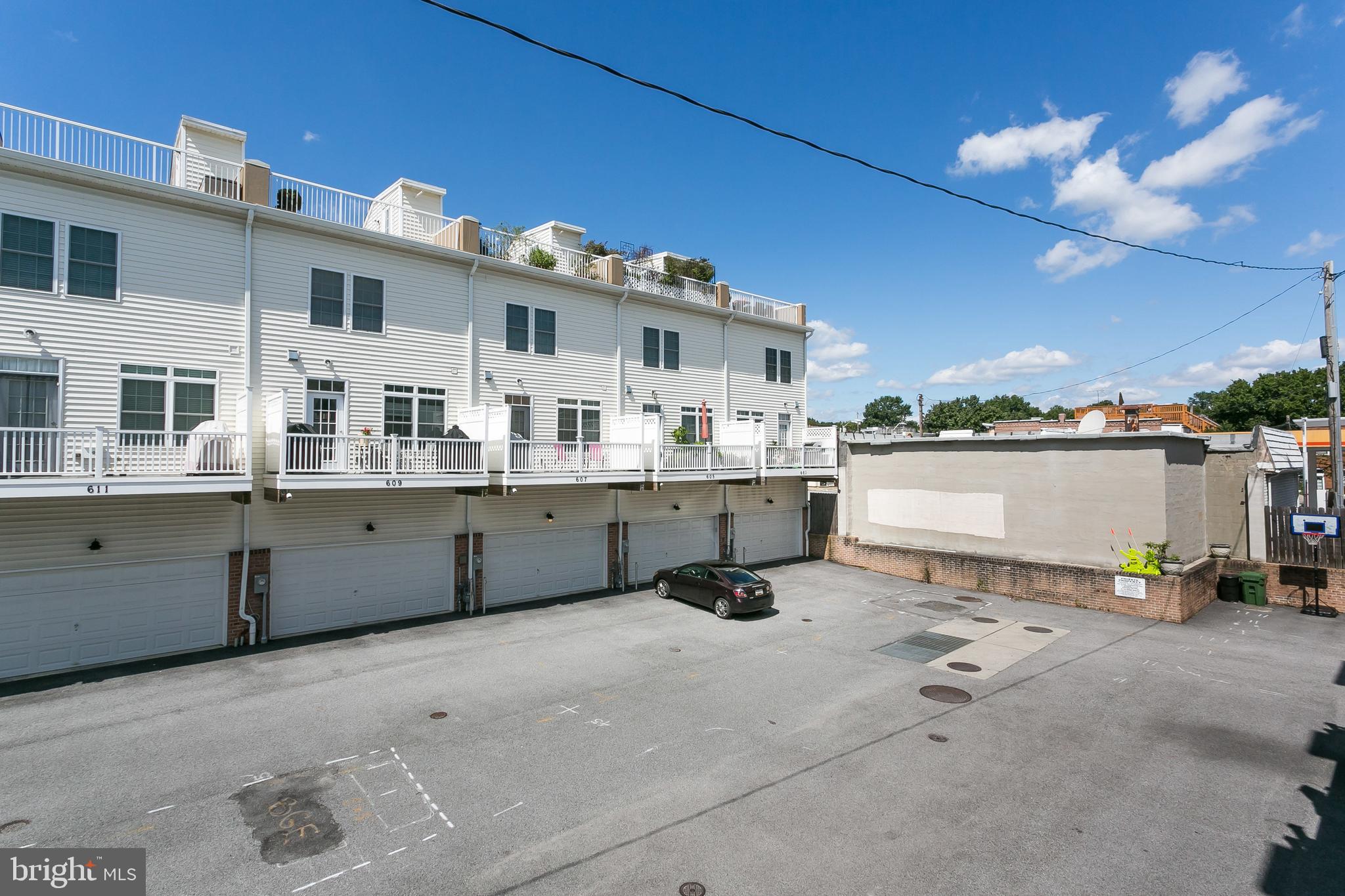 CANTON - Residential