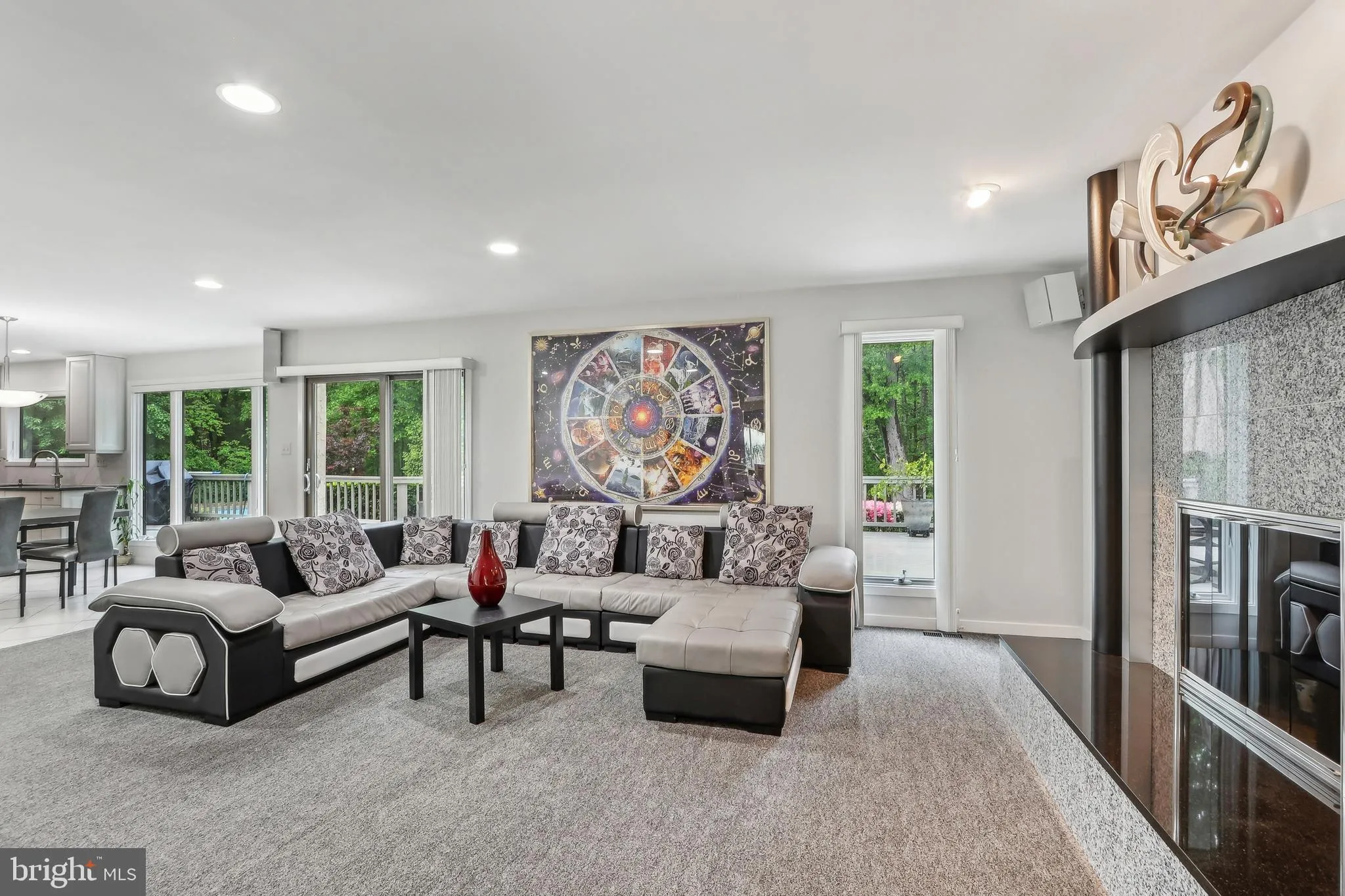 West Windsor, New Jersey 08550, United States, 4 Bedrooms Bedrooms, ,4 BathroomsBathrooms,Residential,Pending,130182