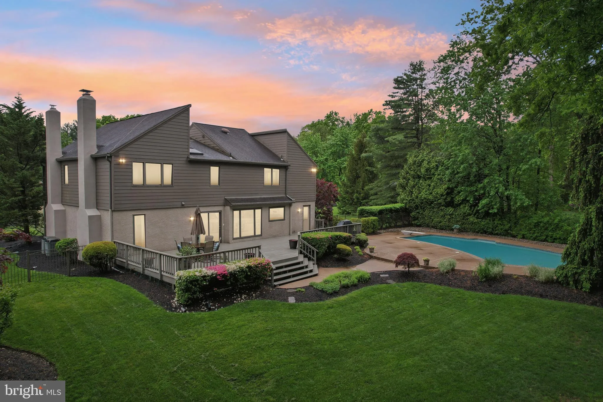 West Windsor, New Jersey 08550, United States, 4 Bedrooms Bedrooms, ,4 BathroomsBathrooms,Residential,Pending,130182