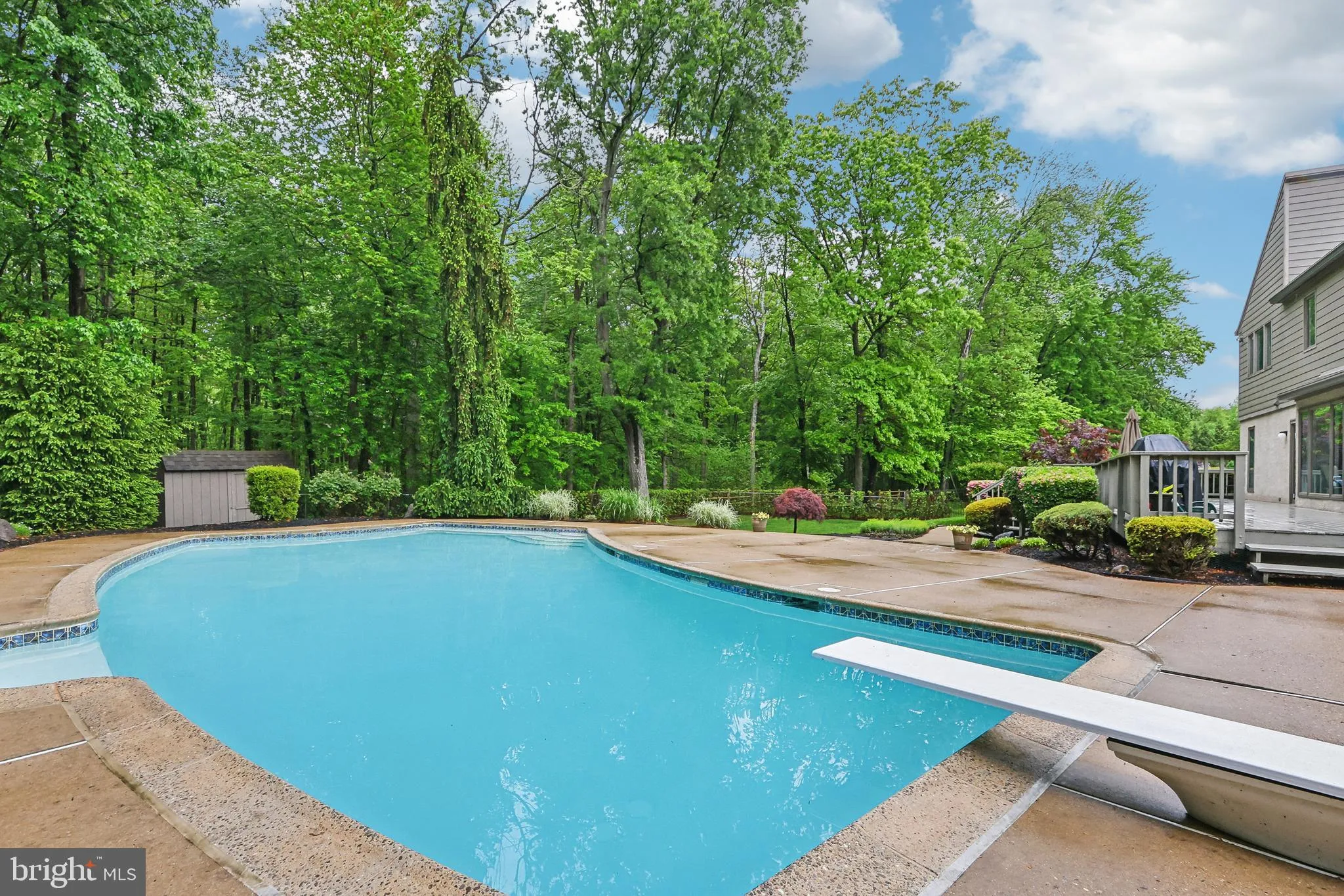 West Windsor, New Jersey 08550, United States, 4 Bedrooms Bedrooms, ,4 BathroomsBathrooms,Residential,Pending,130182