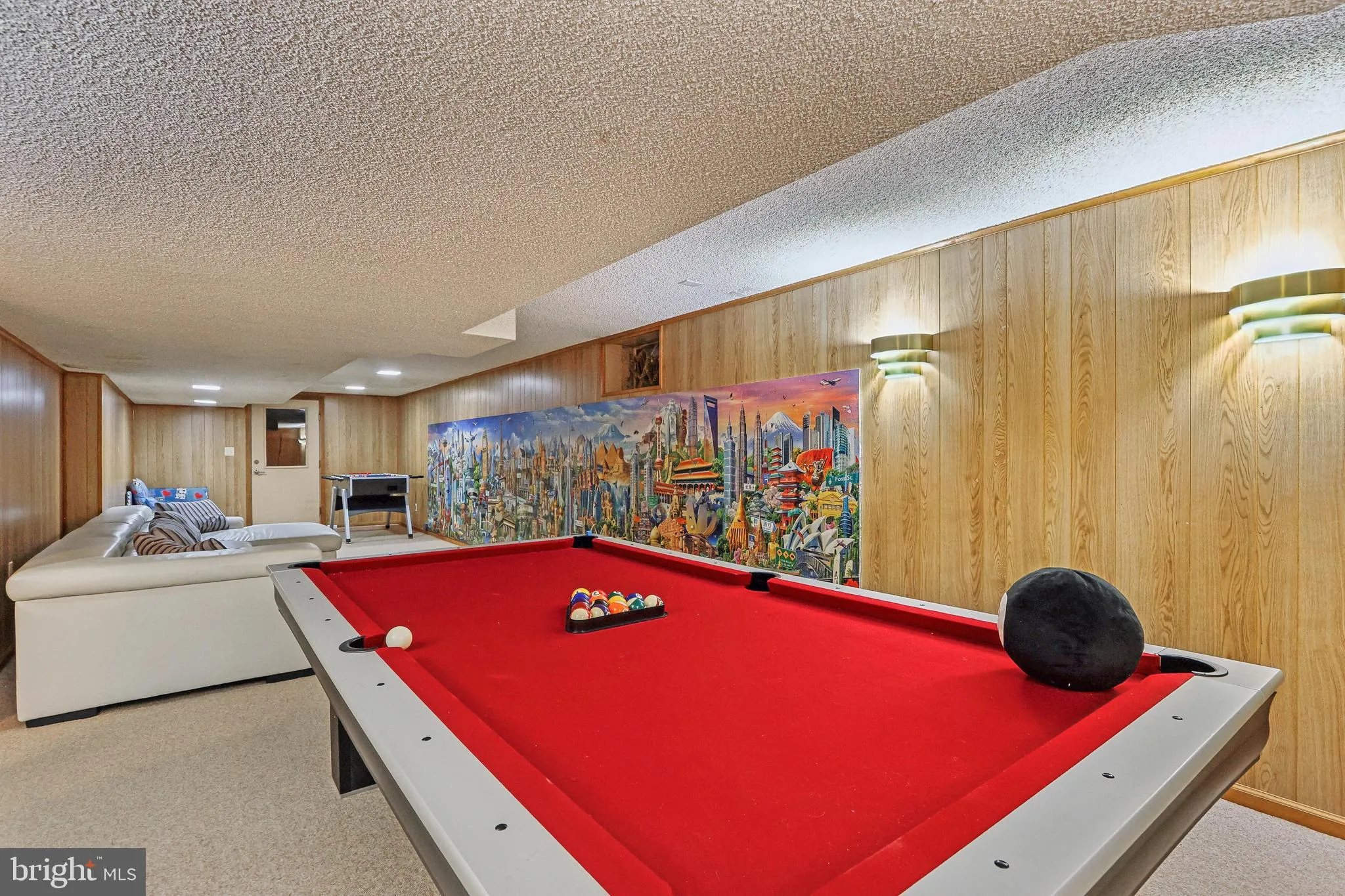 West Windsor, New Jersey 08550, United States, 4 Bedrooms Bedrooms, ,4 BathroomsBathrooms,Residential,Pending,130182