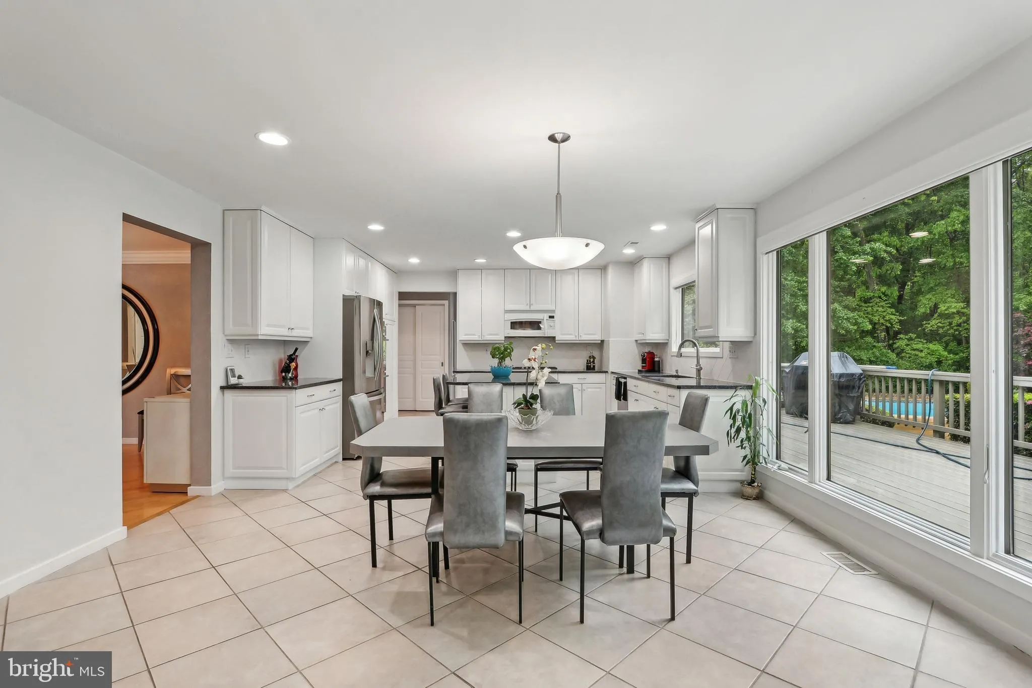 West Windsor, New Jersey 08550, United States, 4 Bedrooms Bedrooms, ,4 BathroomsBathrooms,Residential,Pending,130182