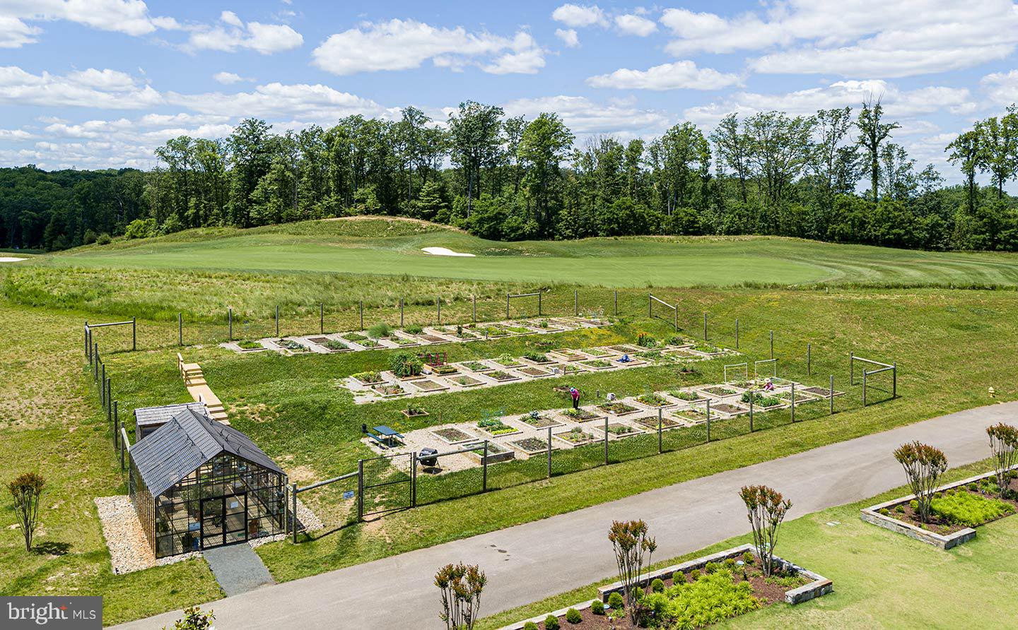 POTOMAC SHORES - Residential