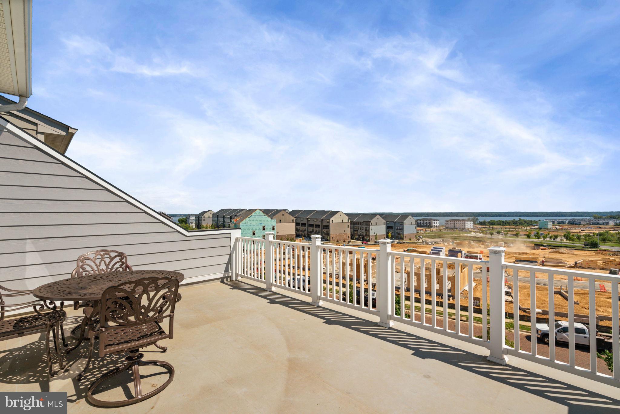 POTOMAC SHORES - Residential