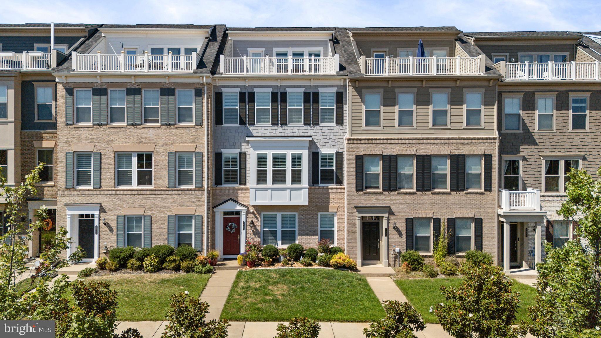 POTOMAC SHORES - Residential