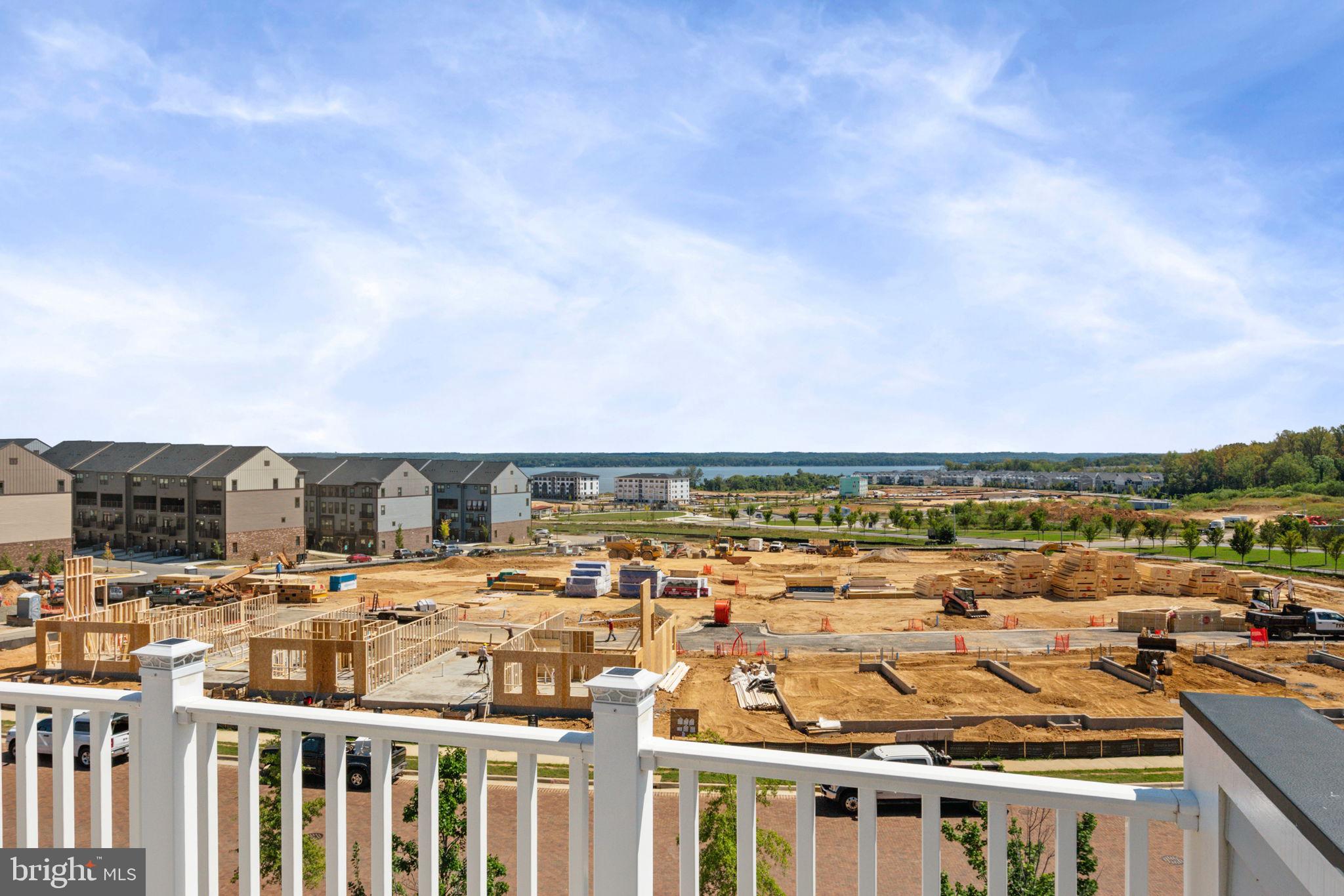 POTOMAC SHORES - Residential