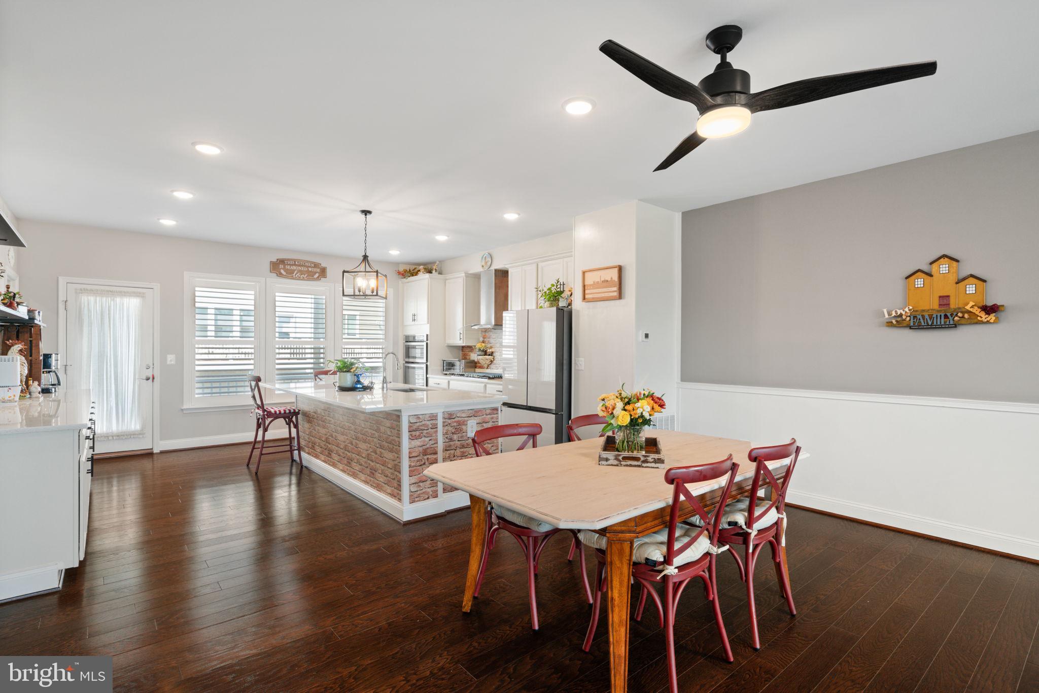 POTOMAC SHORES - Residential