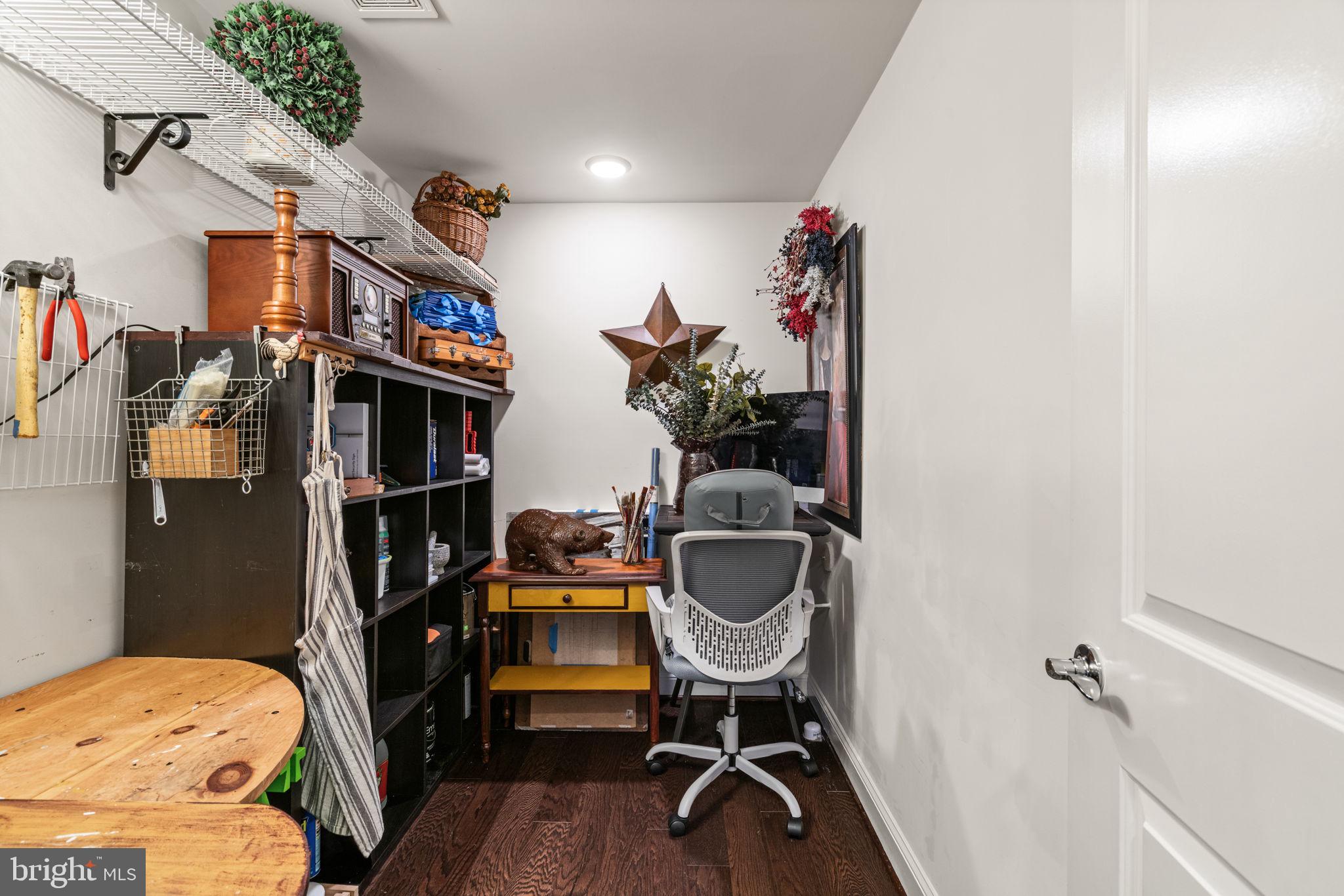 POTOMAC SHORES - Residential