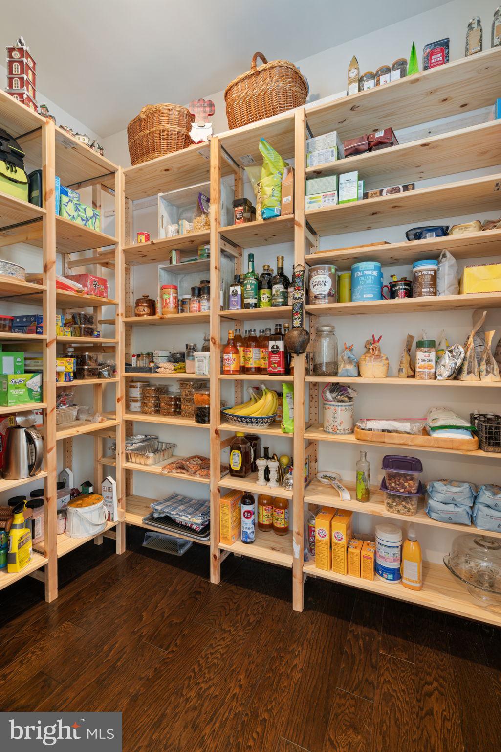 POTOMAC SHORES - Residential