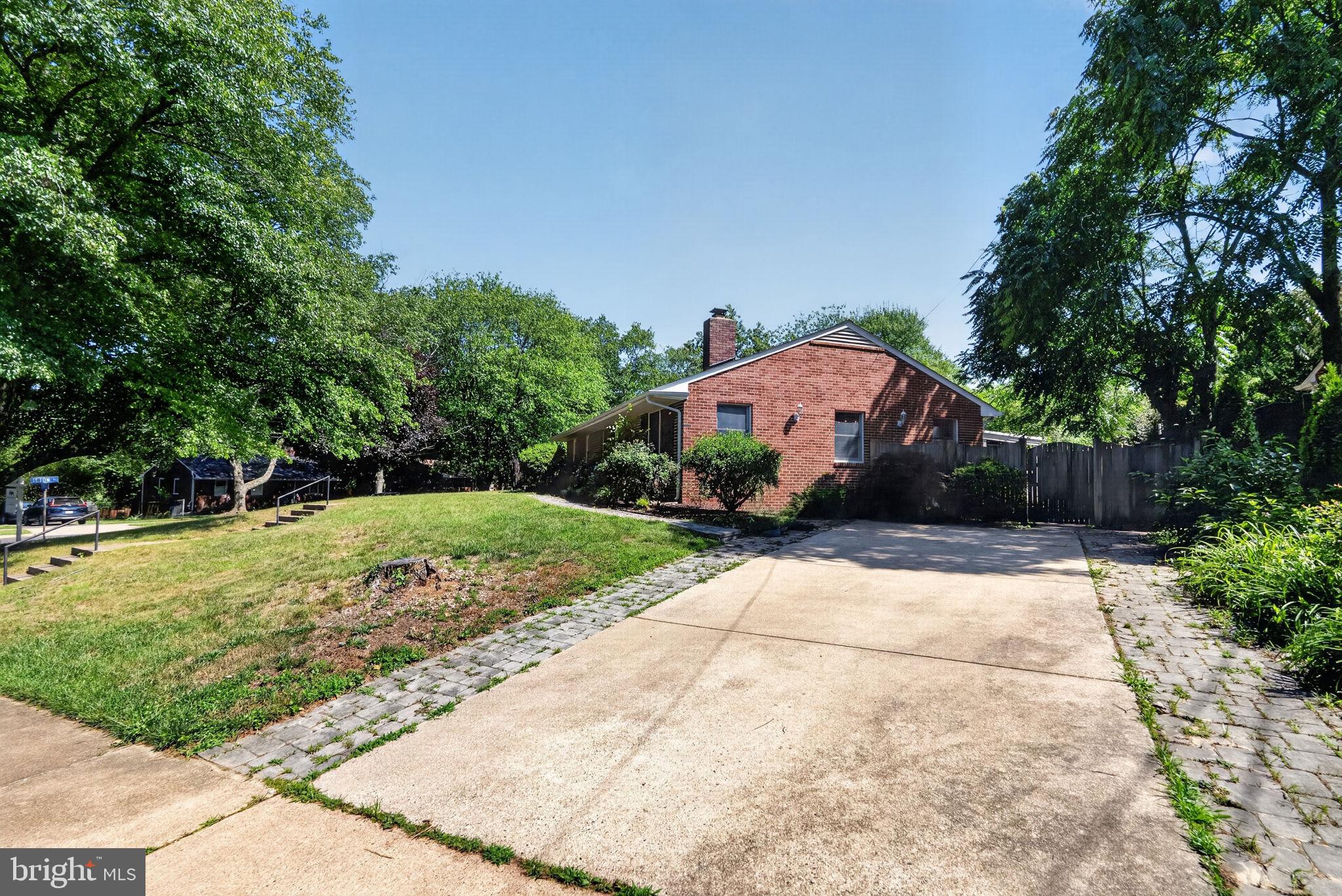 6101 TONTO COURT
