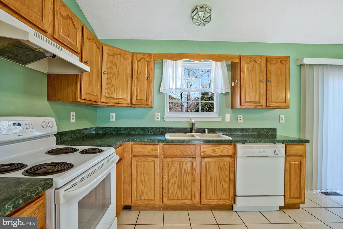 CHESAPEAKE RANCH ESTATES - Residential