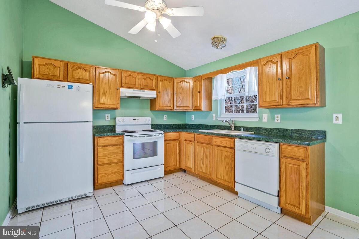 CHESAPEAKE RANCH ESTATES - Residential